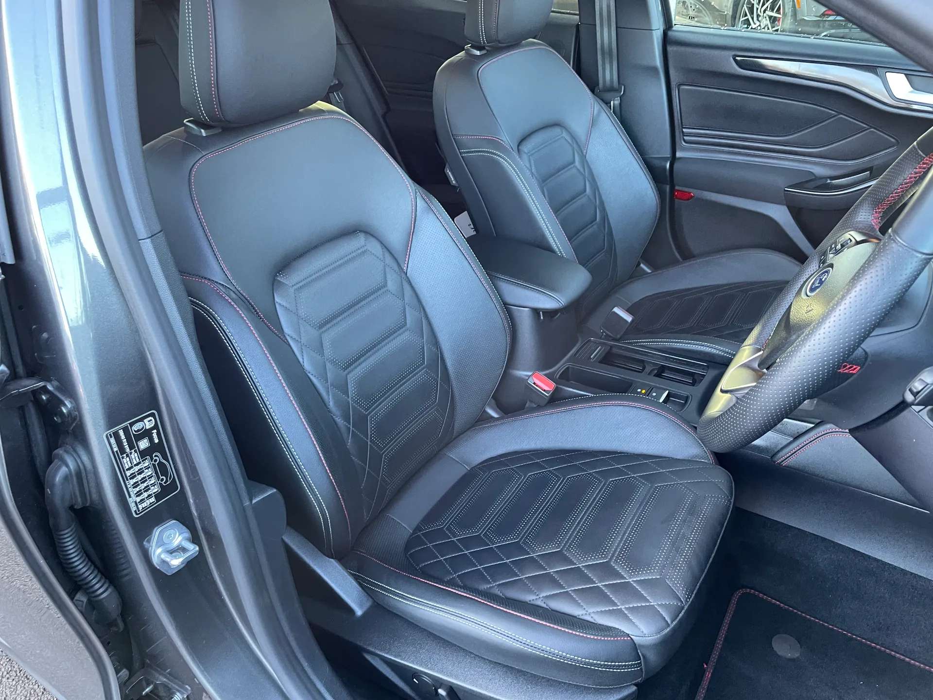 2023 FORD FOCUS 2023 FORD FOCUS