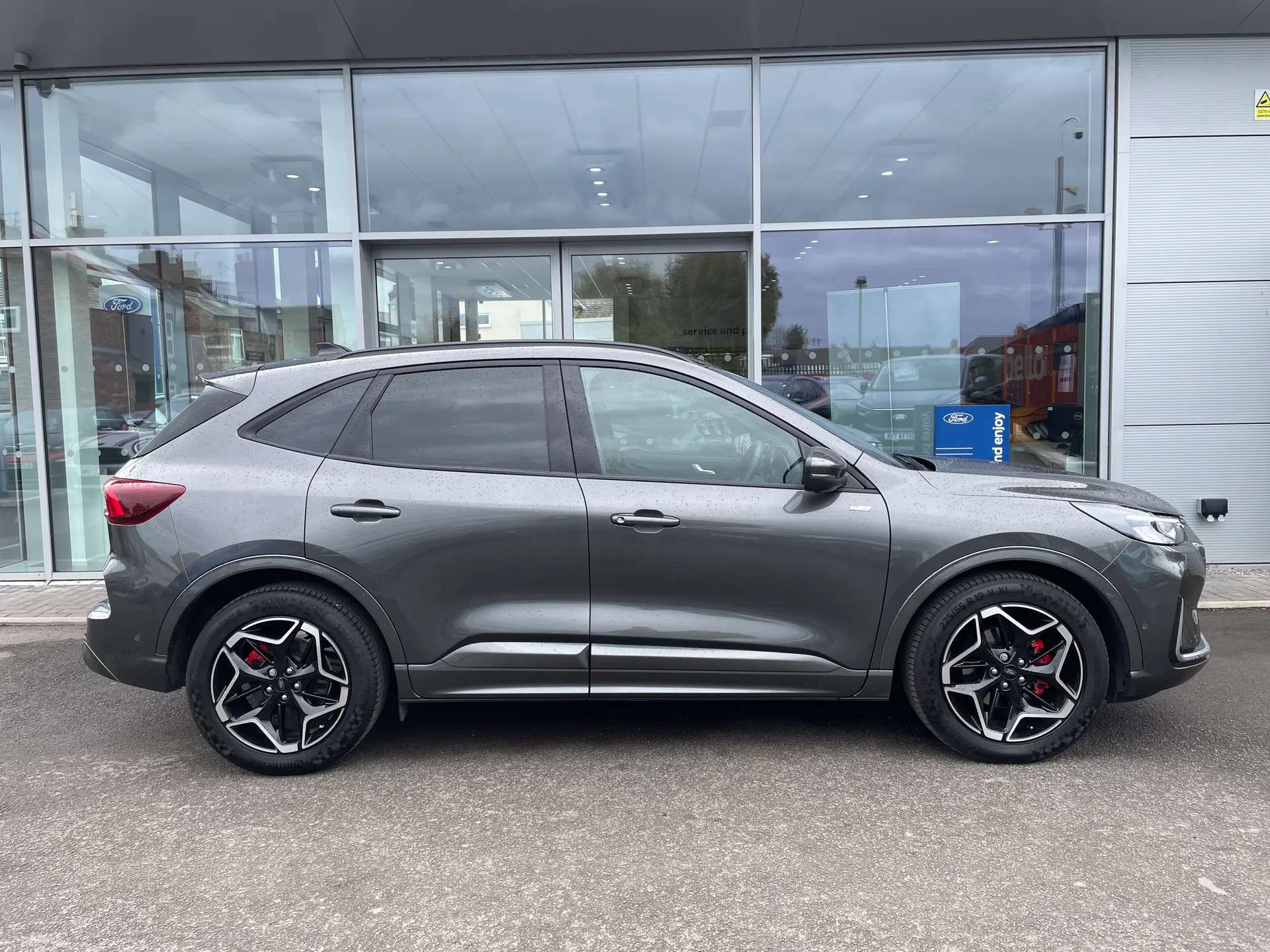 2025 FORD KUGA 2025 FORD KUGA
