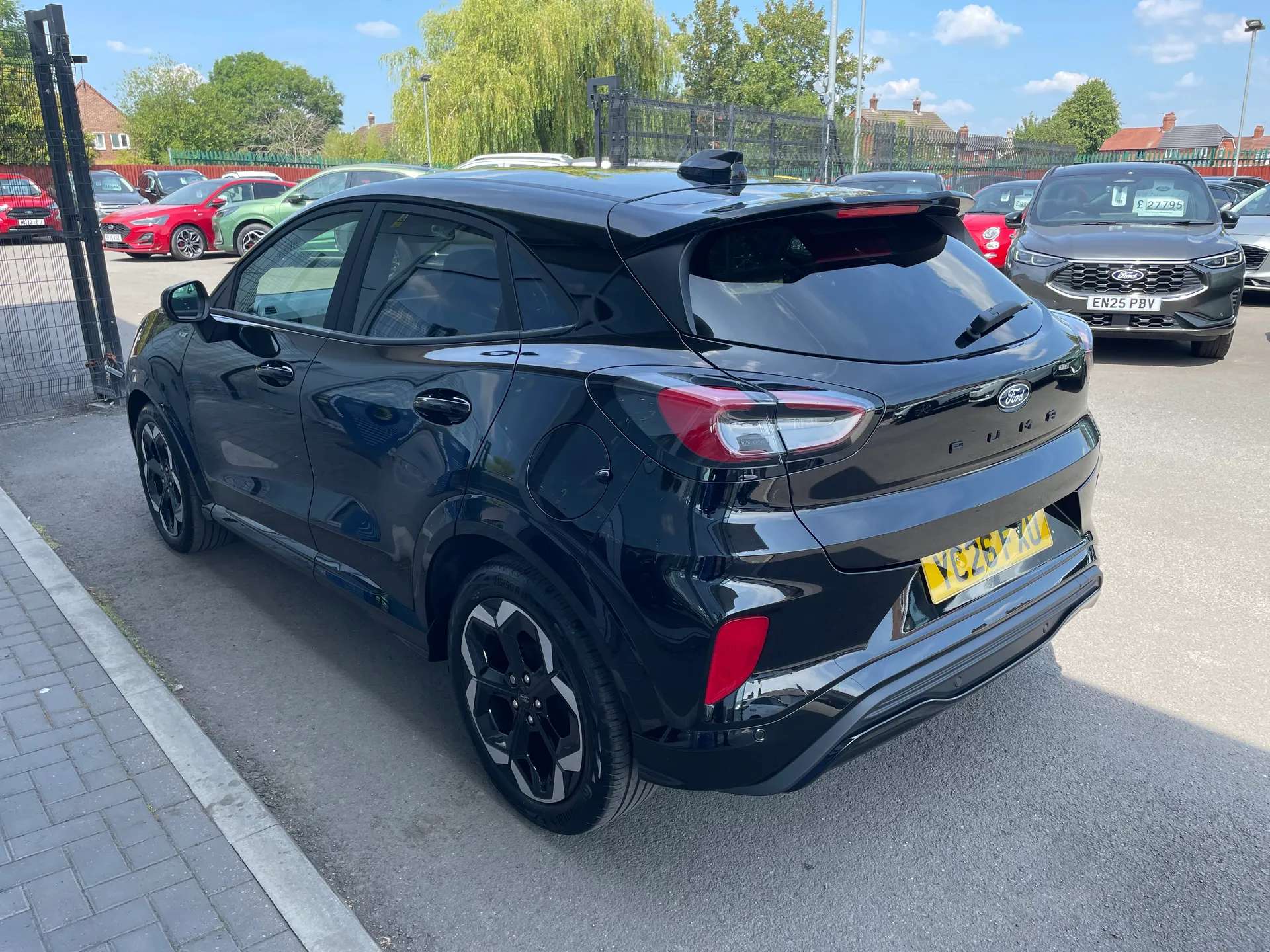A 2026 FORD PUMA 1.0 EcoBoost Hybrid mHEV ST-Line X 5dr A 2026 FORD PUMA 1.0 EcoBoost Hybrid mHEV ST-Line X 5dr