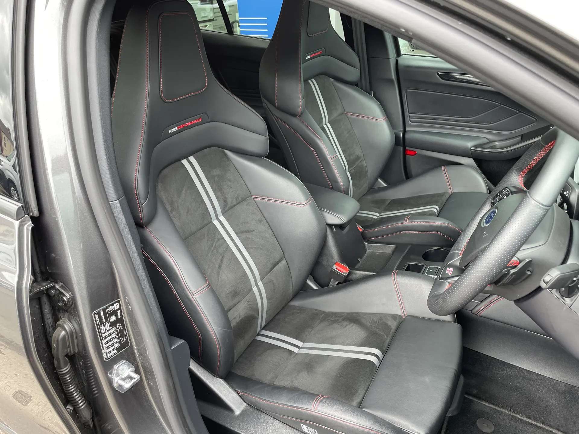 2025 FORD FOCUS 2025 FORD FOCUS