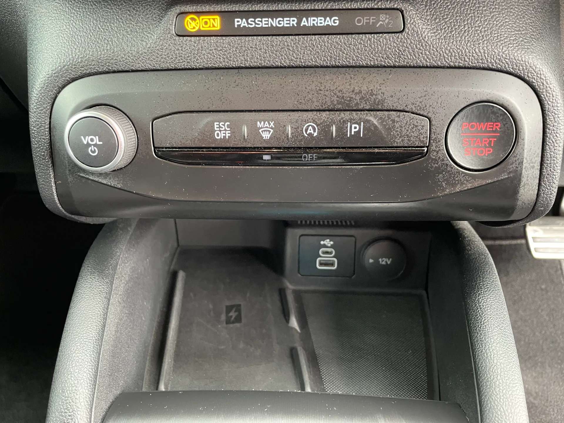 2025 FORD FOCUS 2025 FORD FOCUS