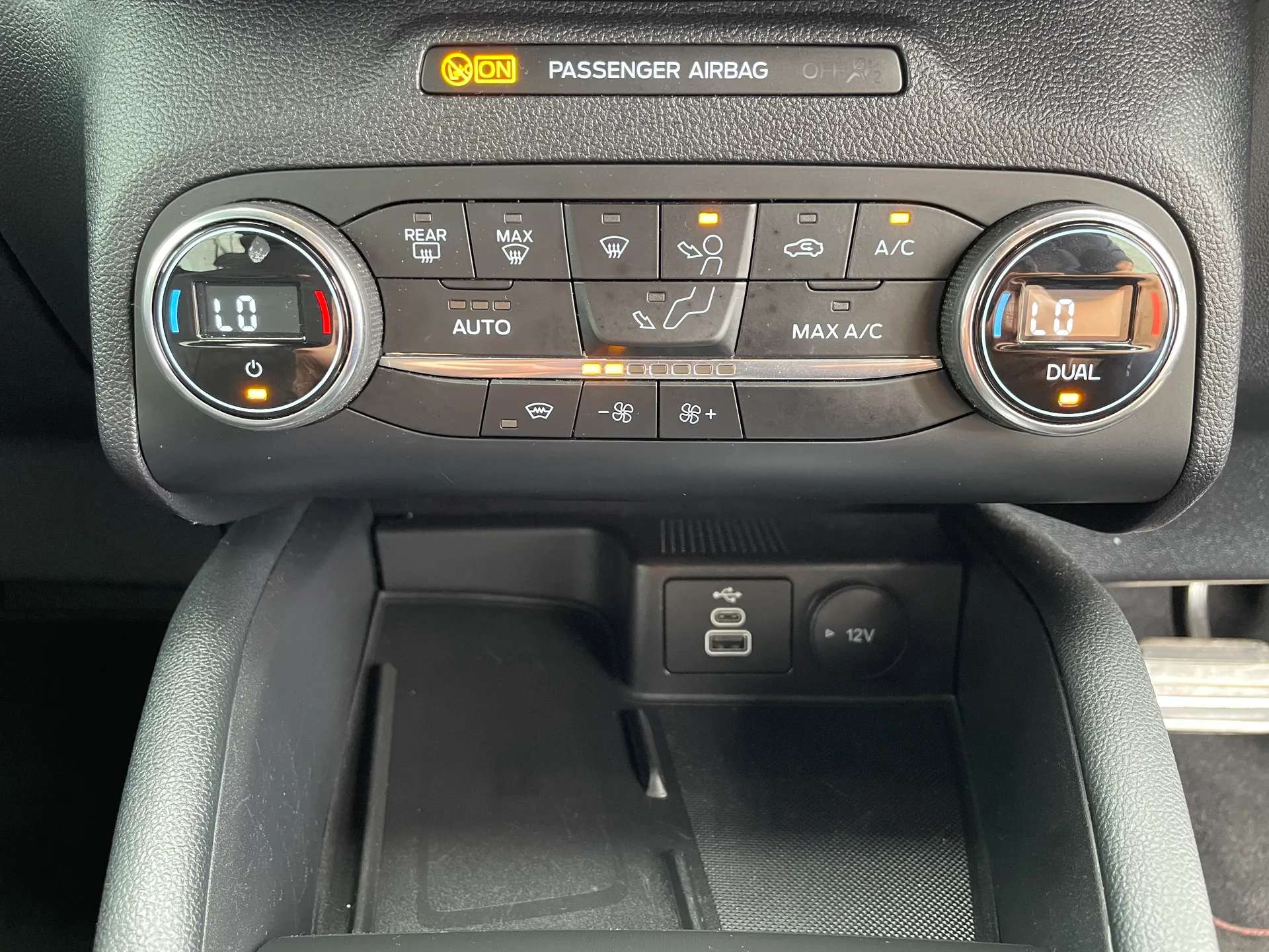 2022 FORD KUGA 2022 FORD KUGA