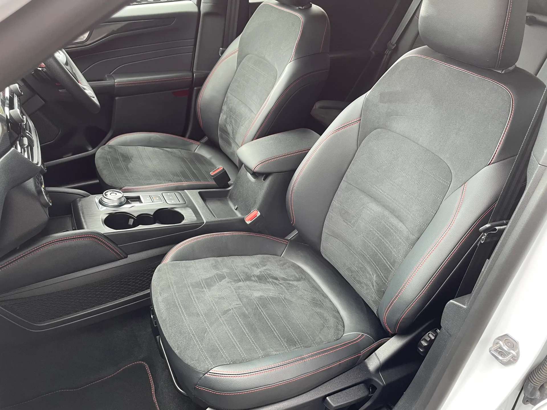 2022 FORD KUGA 2022 FORD KUGA