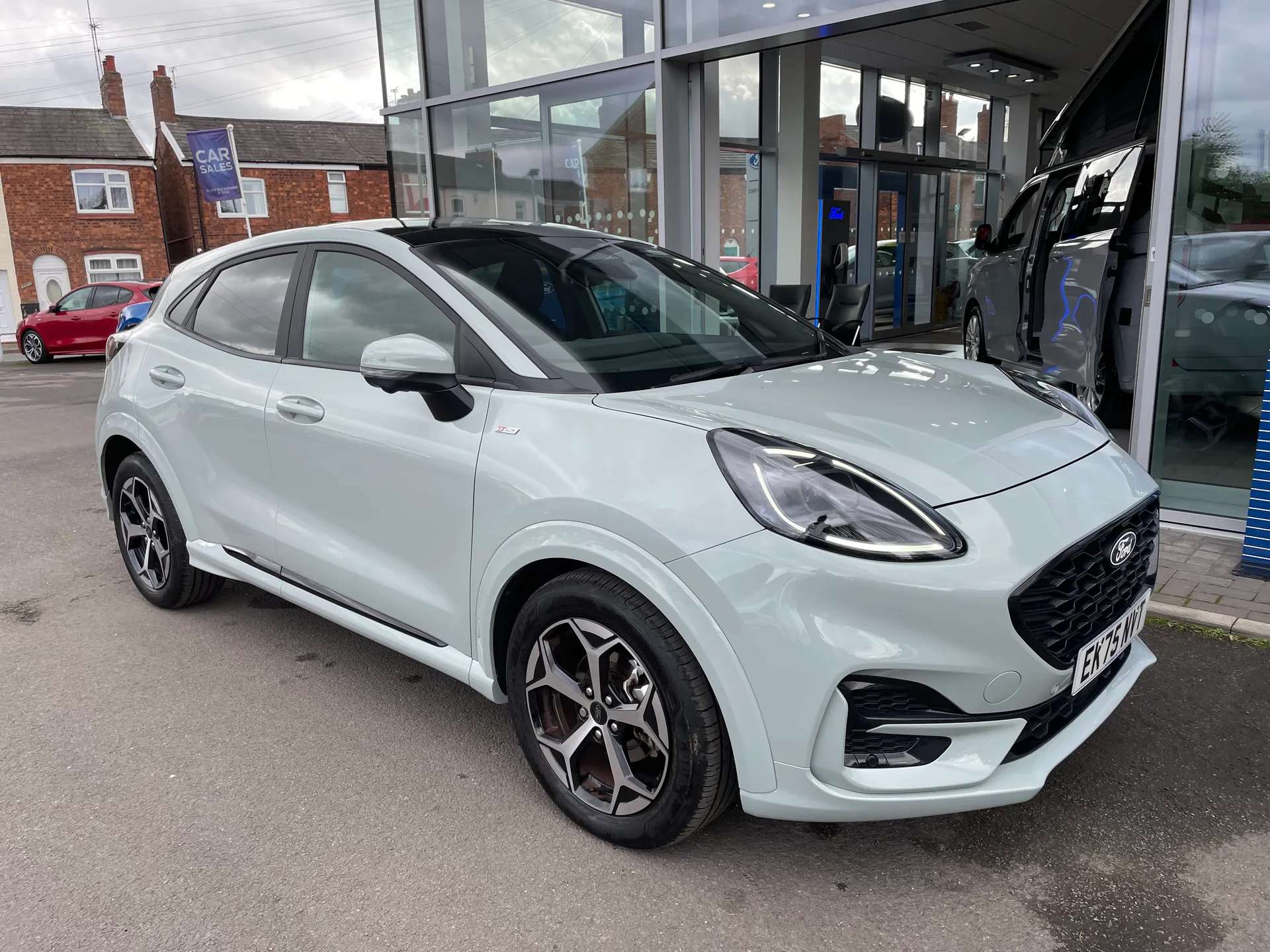 A 2025 FORD PUMA 1.0 EcoBoost Hybrid mHEV ST-Line 5dr DCT A 2025 FORD PUMA 1.0 EcoBoost Hybrid mHEV ST-Line 5dr DCT