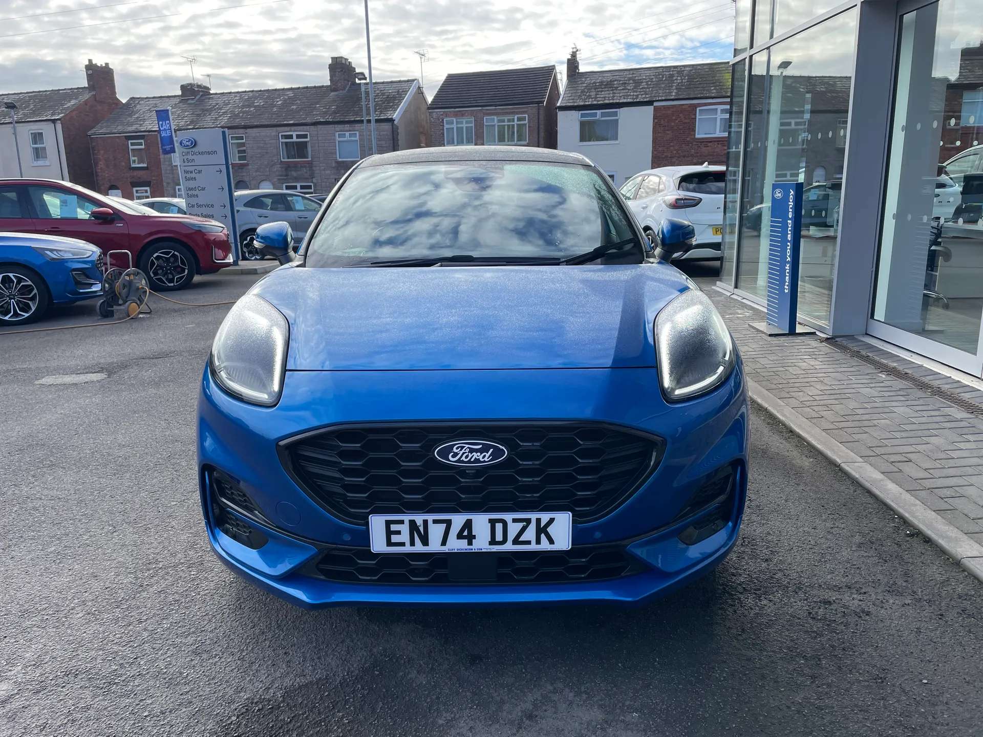 A 2025 FORD PUMA 1.0 EcoBoost Hybrid mHEV ST-Line 5dr DCT A 2025 FORD PUMA 1.0 EcoBoost Hybrid mHEV ST-Line 5dr DCT