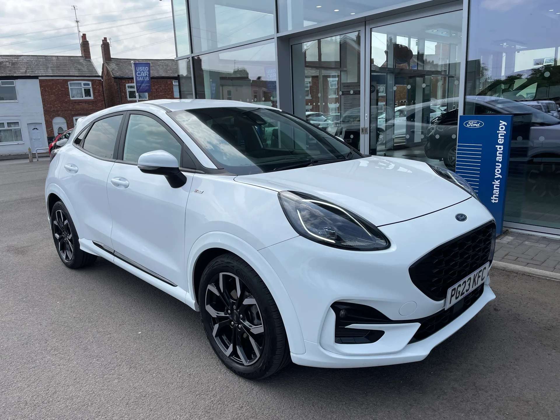 A 2023 FORD PUMA 1.0 EcoBoost Hybrid mHEV ST-Line X 5dr A 2023 FORD PUMA 1.0 EcoBoost Hybrid mHEV ST-Line X 5dr