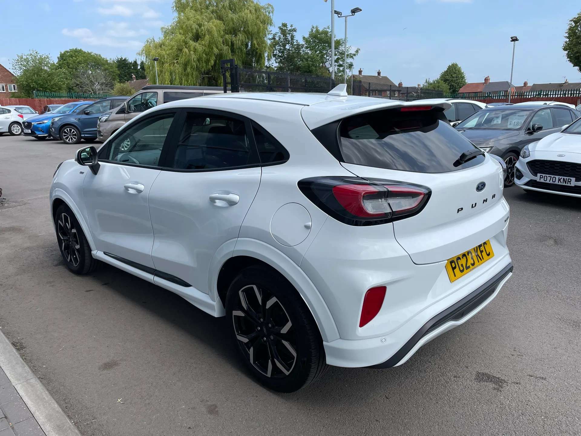 A 2023 FORD PUMA 1.0 EcoBoost Hybrid mHEV ST-Line X 5dr A 2023 FORD PUMA 1.0 EcoBoost Hybrid mHEV ST-Line X 5dr