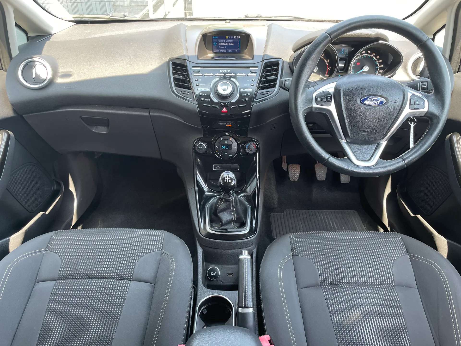 2016 FORD FIESTA 2016 FORD FIESTA