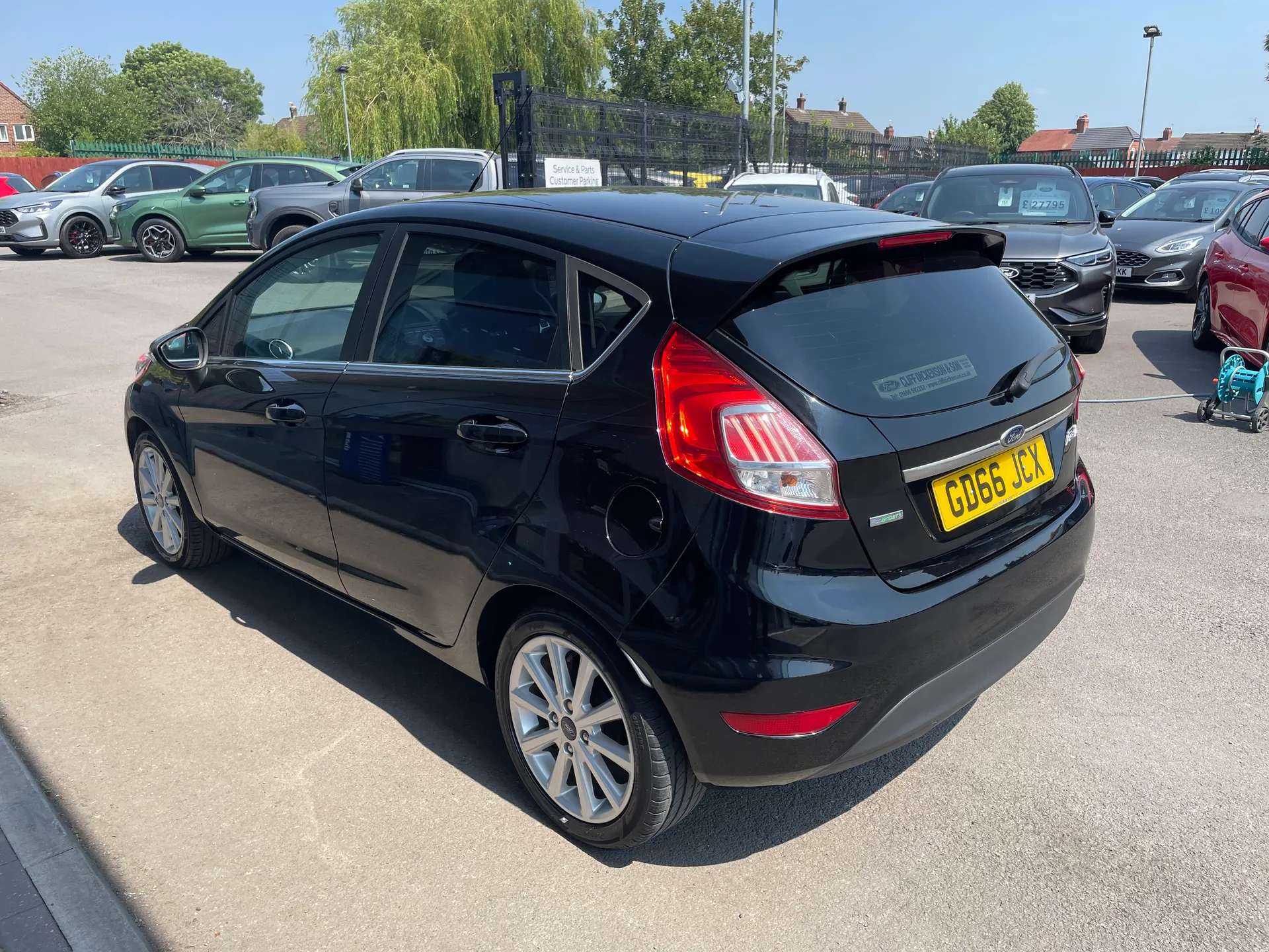 A 2016 FORD FIESTA 1.0 EcoBoost Titanium 5dr A 2016 FORD FIESTA 1.0 EcoBoost Titanium 5dr