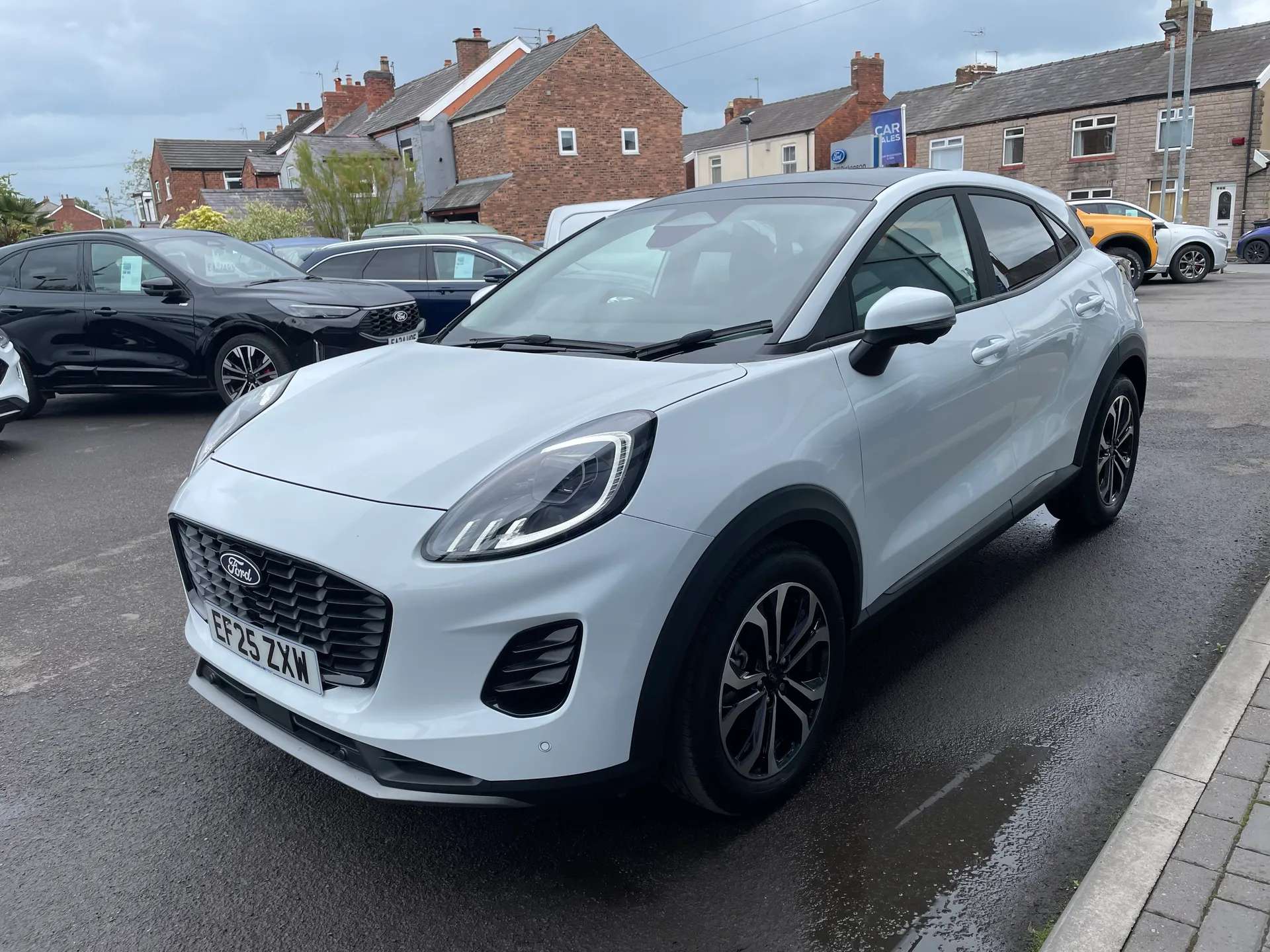 A 2025 FORD PUMA 1.0 EcoBoost Hybrid mHEV Titanium 5dr DCT A 2025 FORD PUMA 1.0 EcoBoost Hybrid mHEV Titanium 5dr DCT
