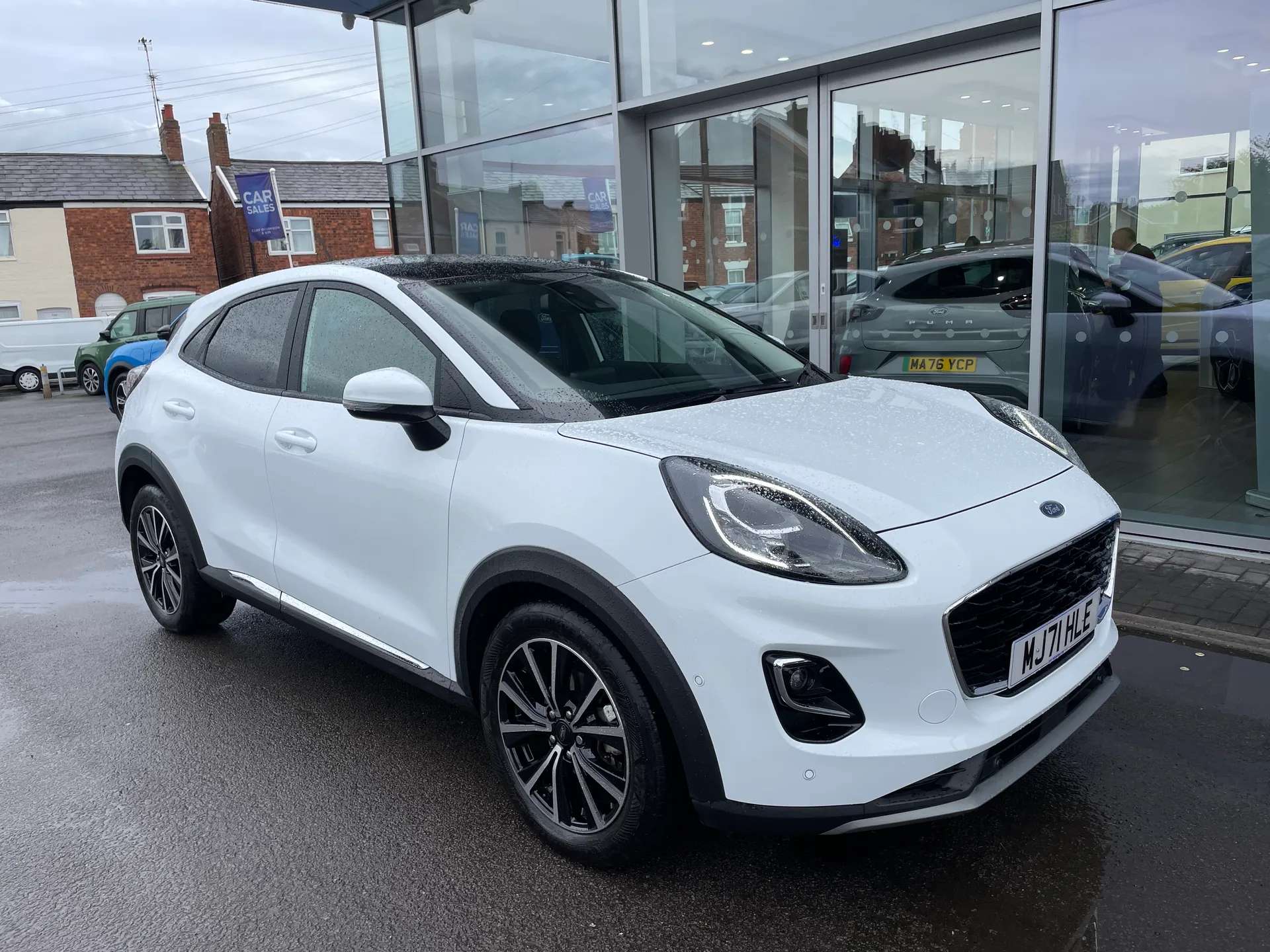 A 2021 FORD PUMA 1.0 EcoBoost Hybrid mHEV Titanium 5dr DCT A 2021 FORD PUMA 1.0 EcoBoost Hybrid mHEV Titanium 5dr DCT
