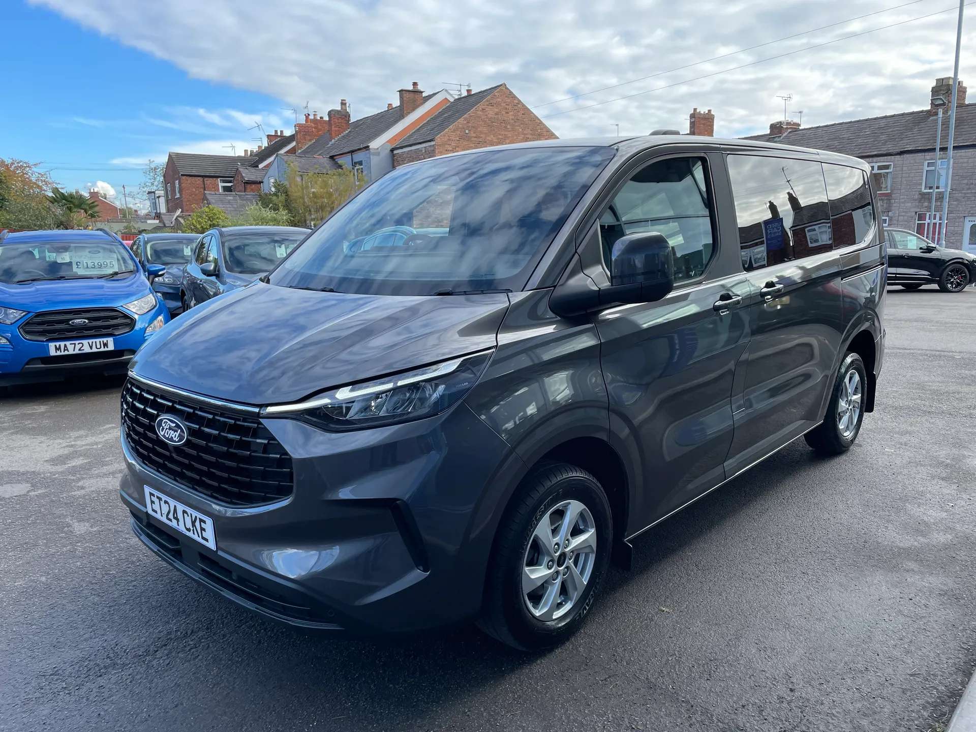 2024 FORD TOURNEO CUSTOM 2024 FORD TOURNEO CUSTOM