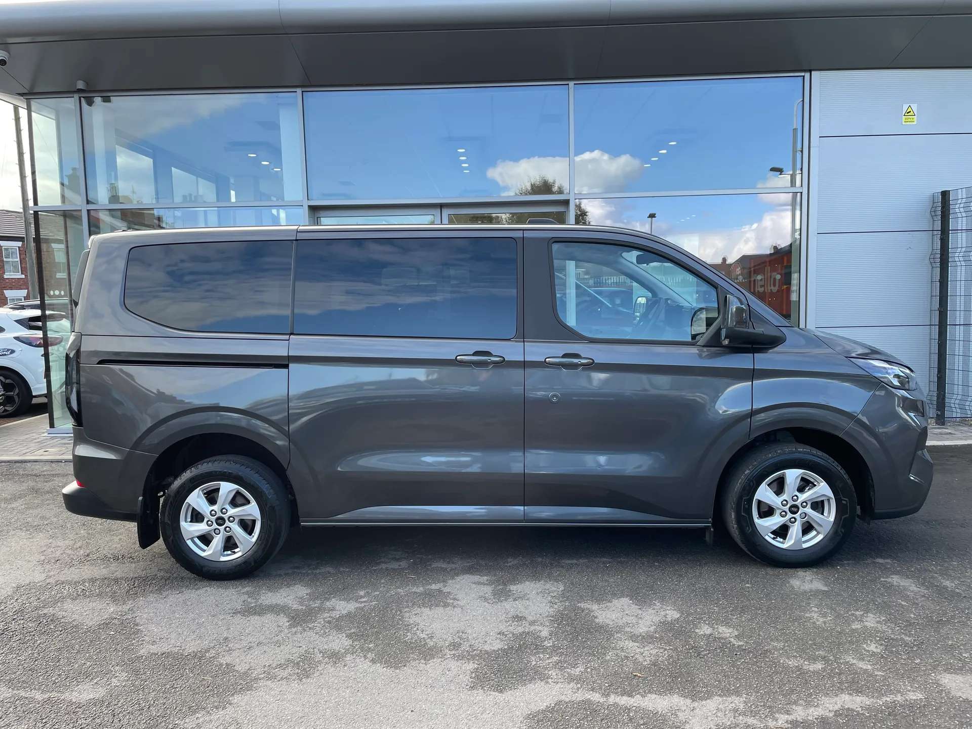 2024 FORD TOURNEO CUSTOM 2024 FORD TOURNEO CUSTOM