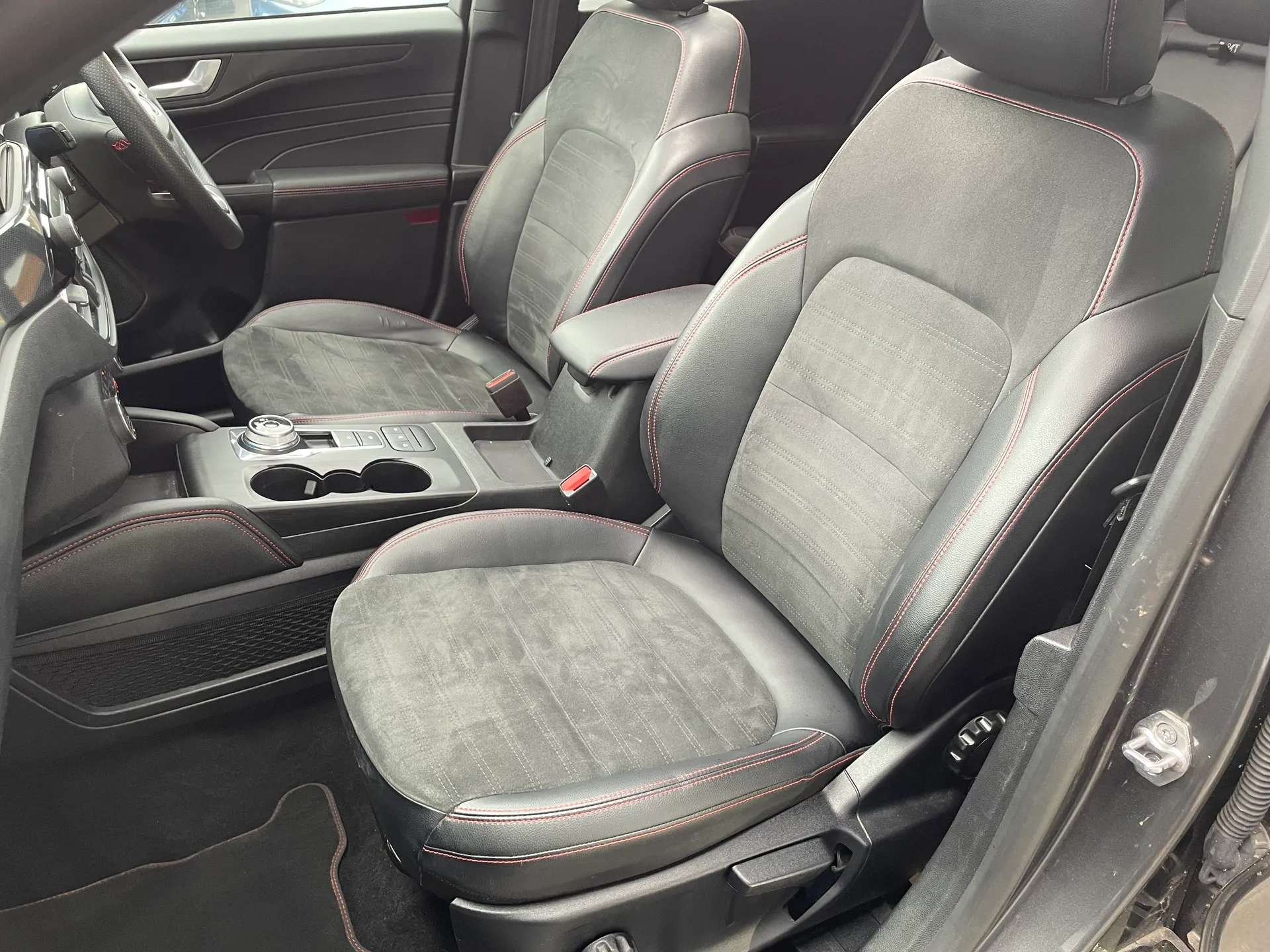 2022 FORD KUGA 2022 FORD KUGA