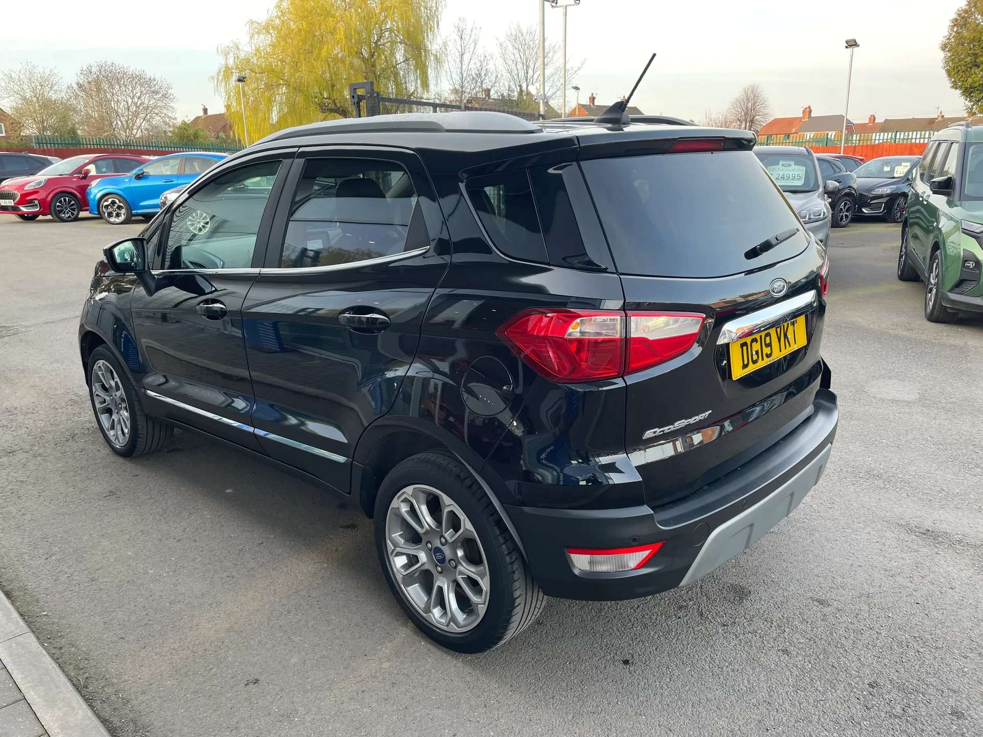 A 2019 FORD ECOSPORT 1.0 EcoBoost 125 Titanium 5dr A 2019 FORD ECOSPORT 1.0 EcoBoost 125 Titanium 5dr