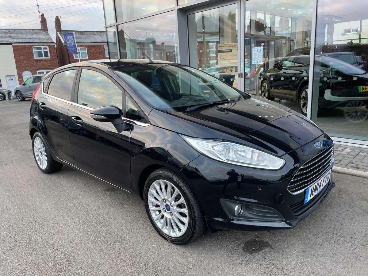 Check out this Ford Fiesta 2014 Petrol Manual