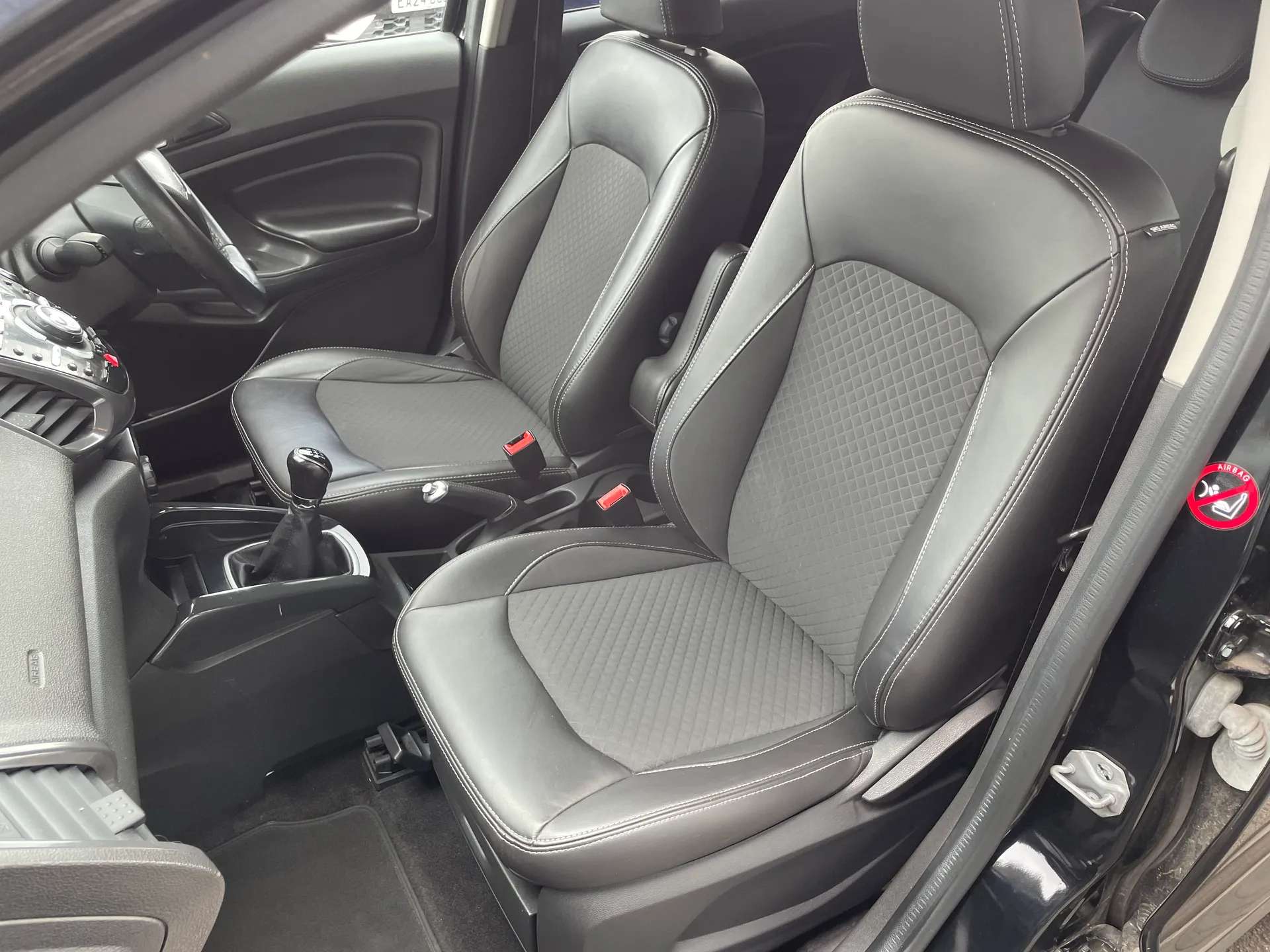 2017 FORD ECOSPORT 2017 FORD ECOSPORT