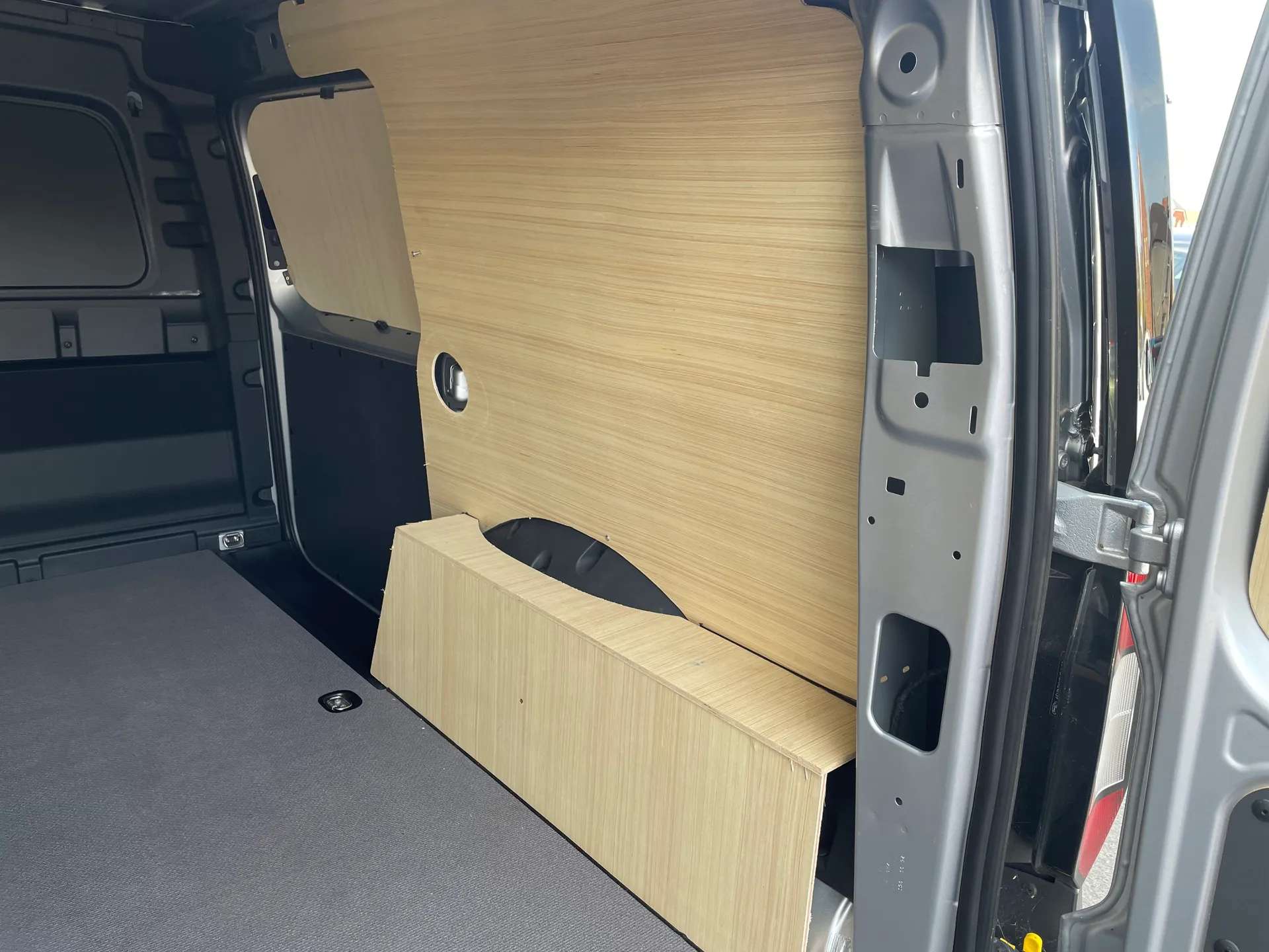2024 FORD TRANSIT CONNECT 2024 FORD TRANSIT CONNECT