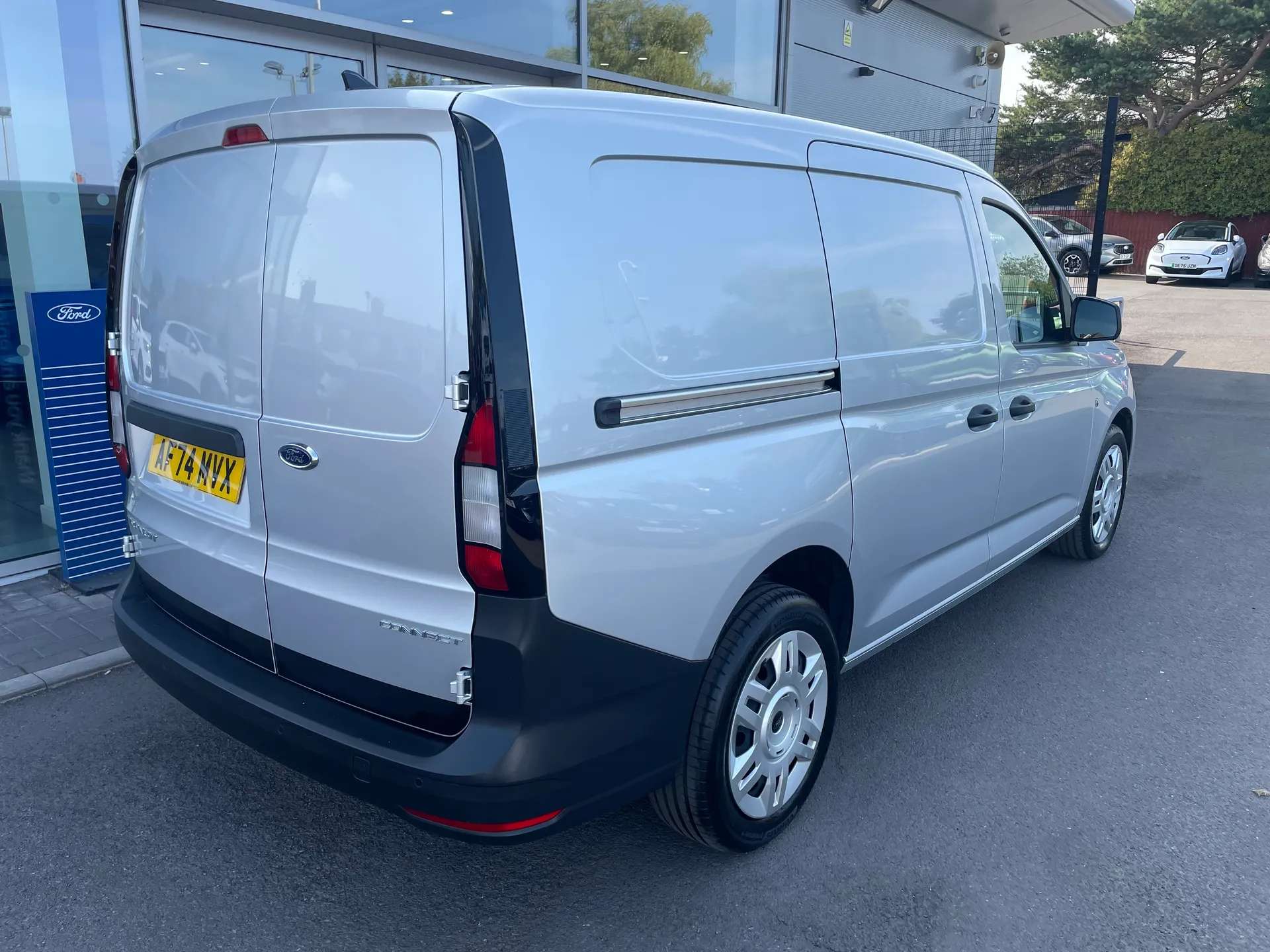 A 2024 FORD TRANSIT CONNECT 2.0 EcoBlue 122ps Trend Van Auto A 2024 FORD TRANSIT CONNECT 2.0 EcoBlue 122ps Trend Van Auto