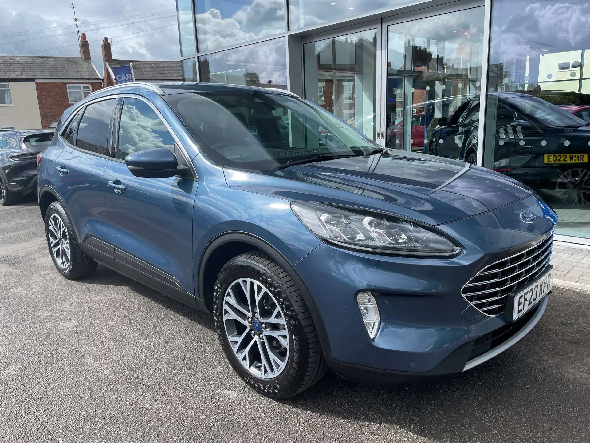 A 2023 FORD KUGA 1.5 EcoBoost 150 Titanium Edition 5dr A 2023 FORD KUGA 1.5 EcoBoost 150 Titanium Edition 5dr