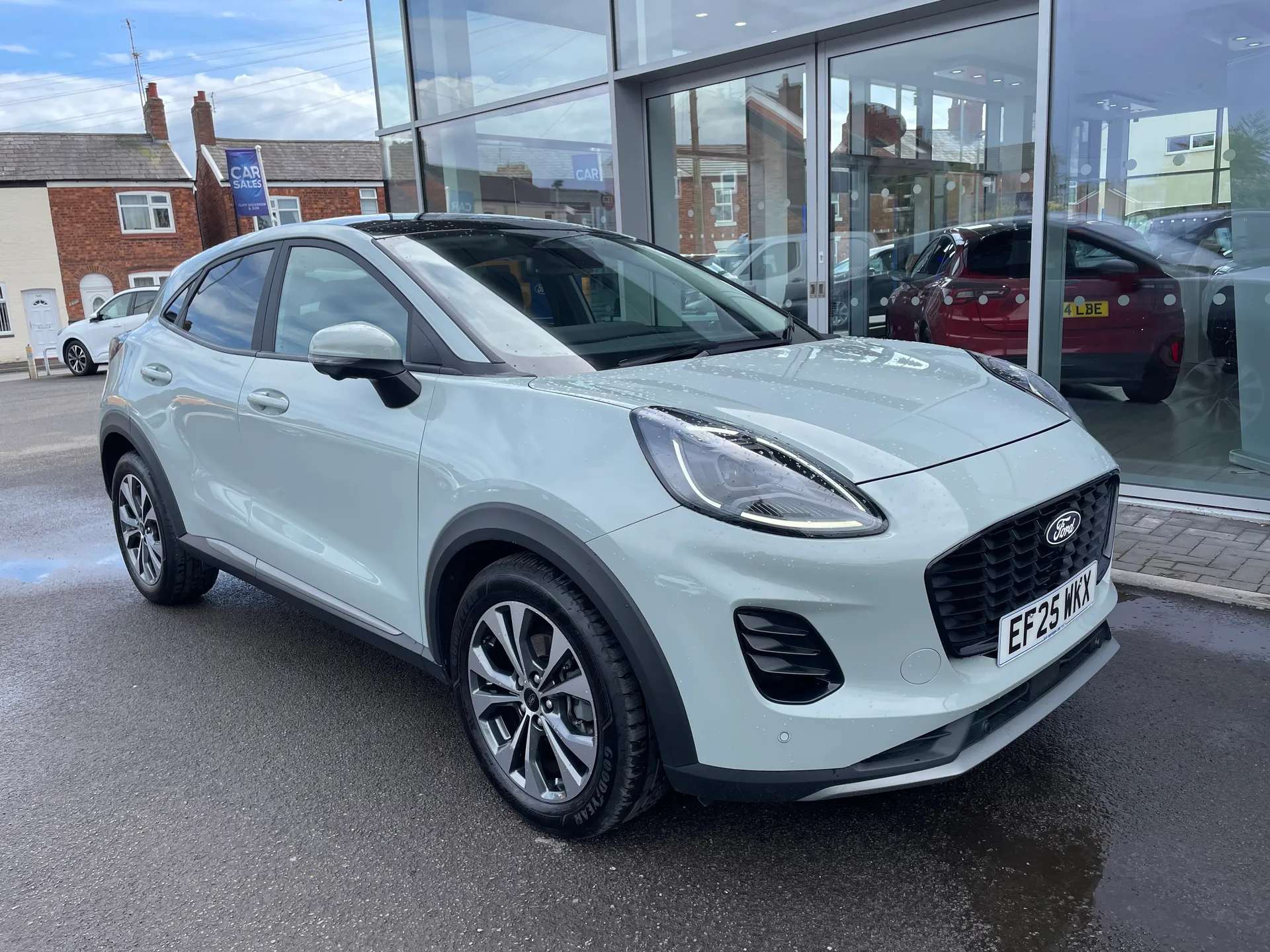 A 2025 FORD PUMA 1.0 EcoBoost Hybrid mHEV Titanium 5dr A 2025 FORD PUMA 1.0 EcoBoost Hybrid mHEV Titanium 5dr
