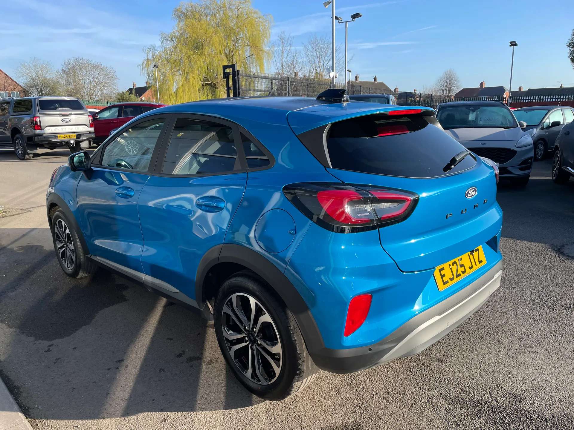 A 2025 FORD PUMA 1.0 EcoBoost Hybrid mHEV Titanium 5dr A 2025 FORD PUMA 1.0 EcoBoost Hybrid mHEV Titanium 5dr