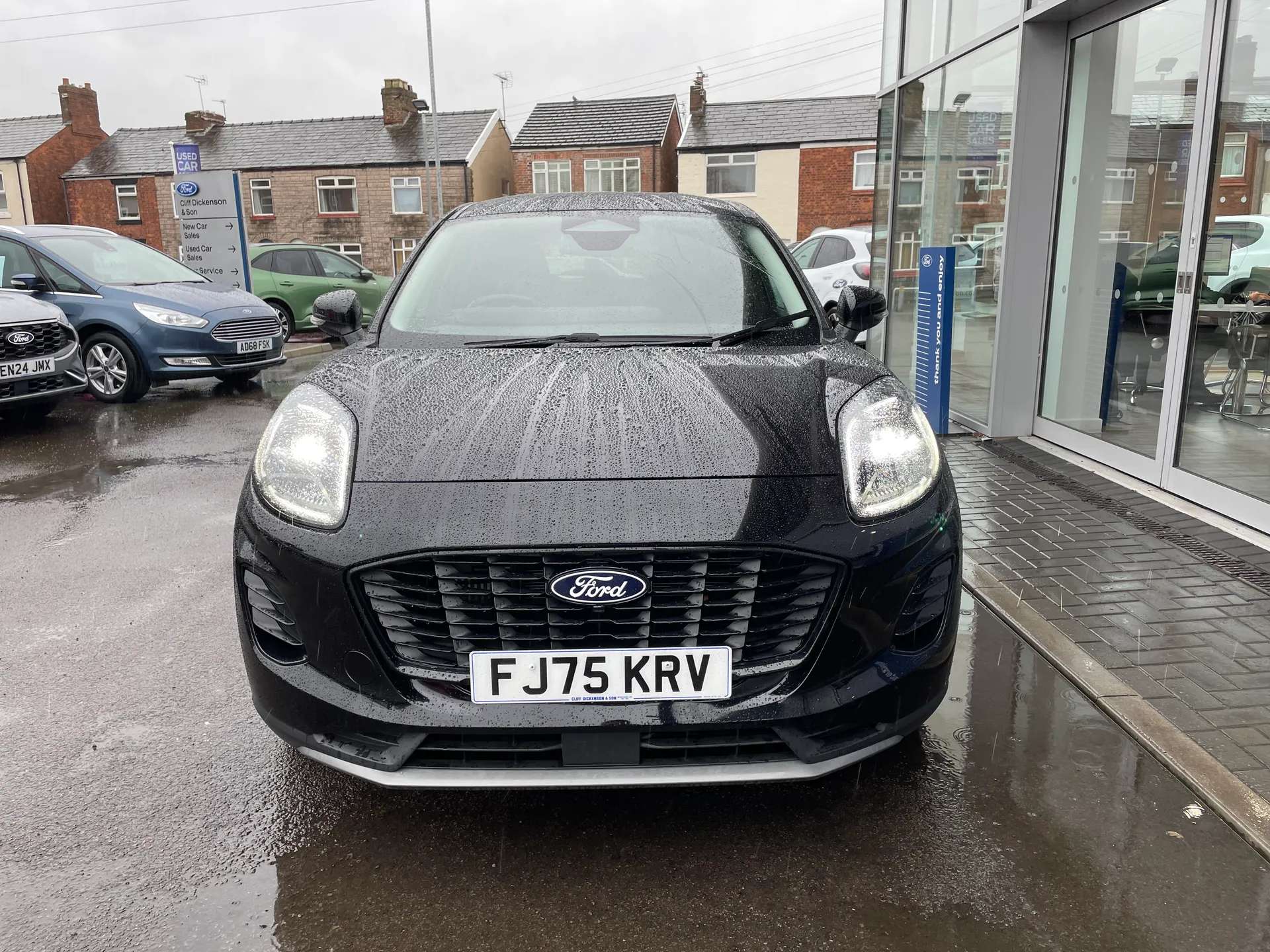 A 2025 FORD PUMA 1.0 EcoBoost Hybrid mHEV Titanium 5dr A 2025 FORD PUMA 1.0 EcoBoost Hybrid mHEV Titanium 5dr