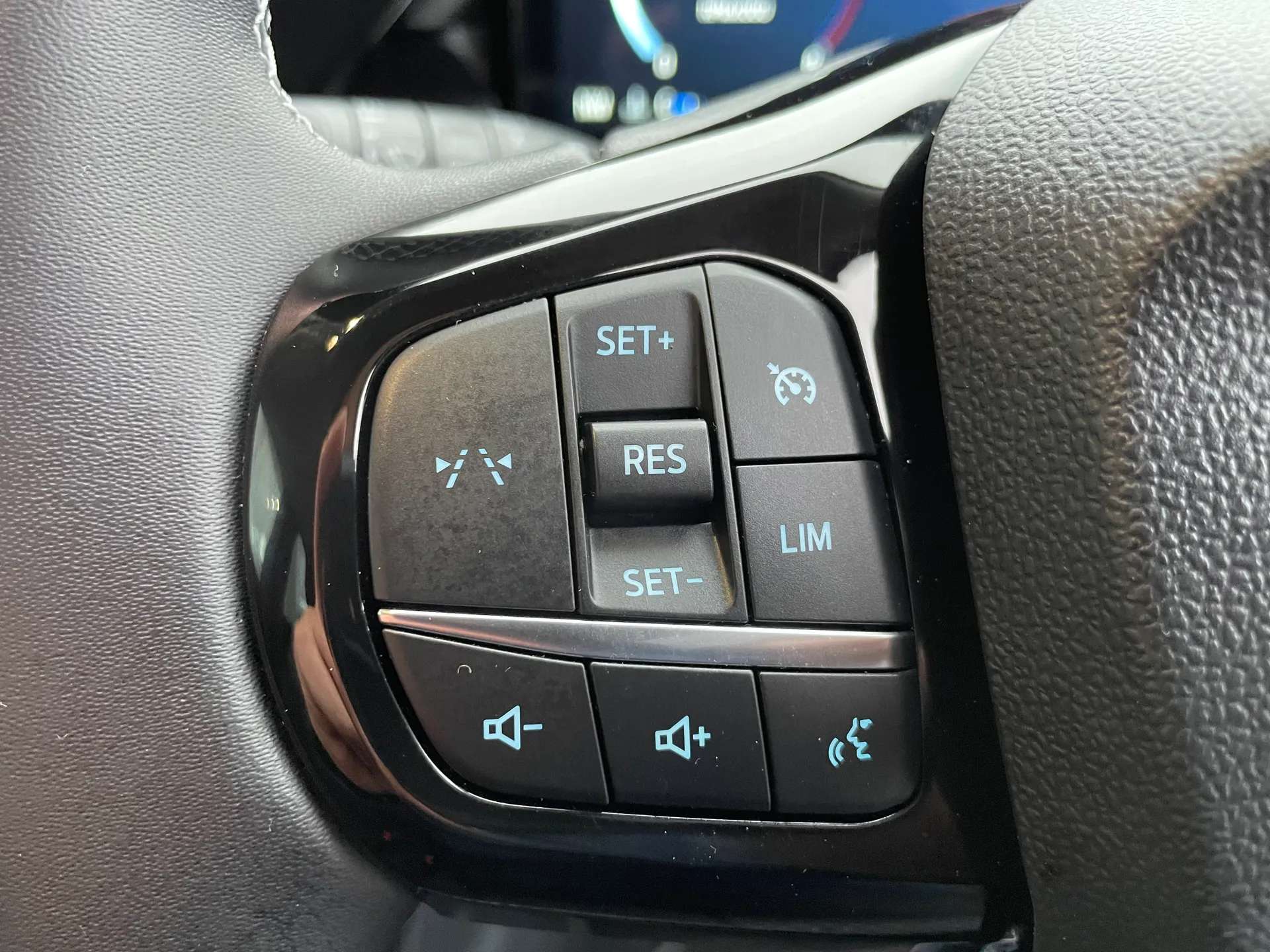 2025 FORD PUMA 2025 FORD PUMA