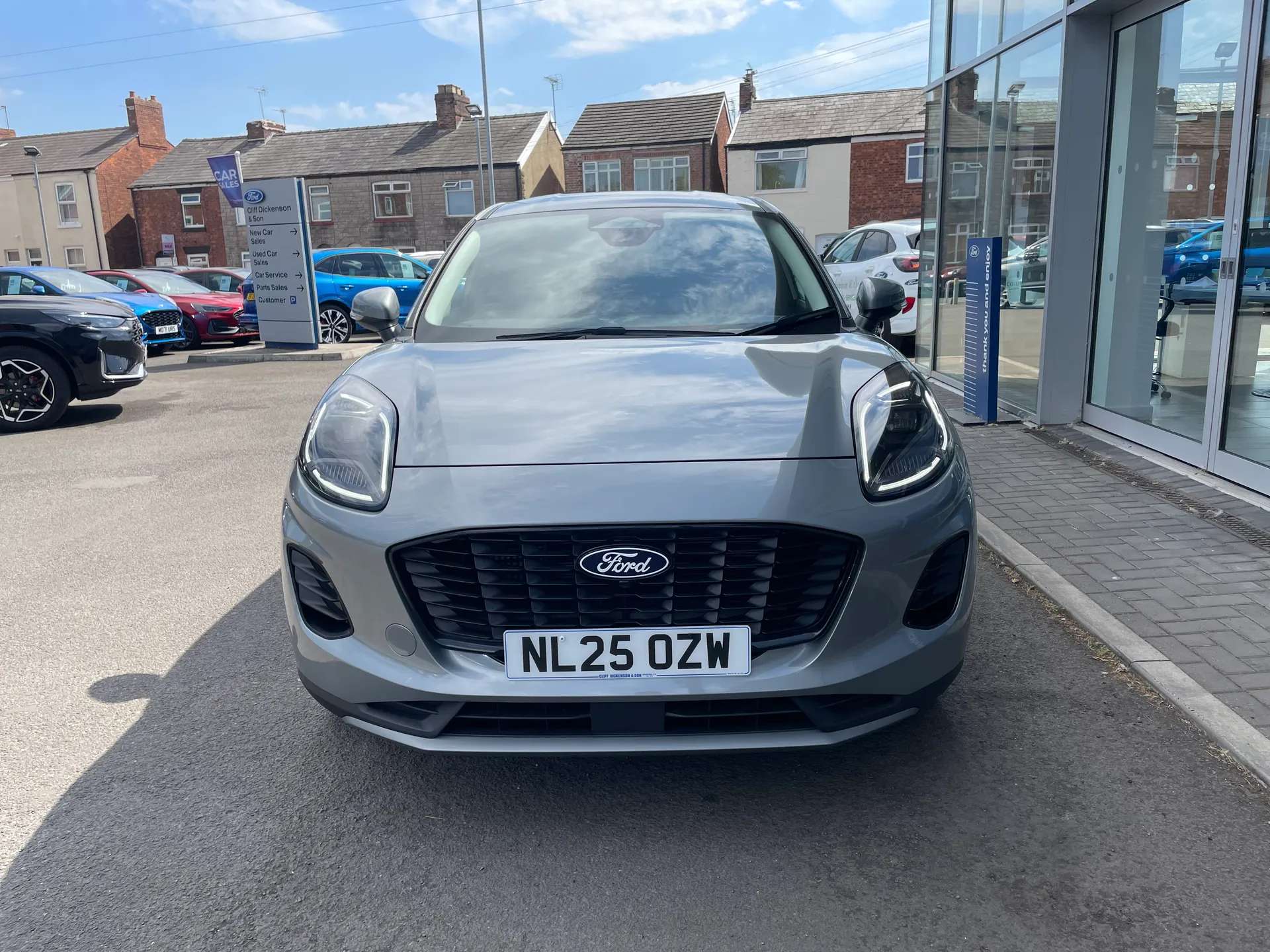 A 2025 FORD PUMA 1.0 EcoBoost Hybrid mHEV Titanium 5dr A 2025 FORD PUMA 1.0 EcoBoost Hybrid mHEV Titanium 5dr