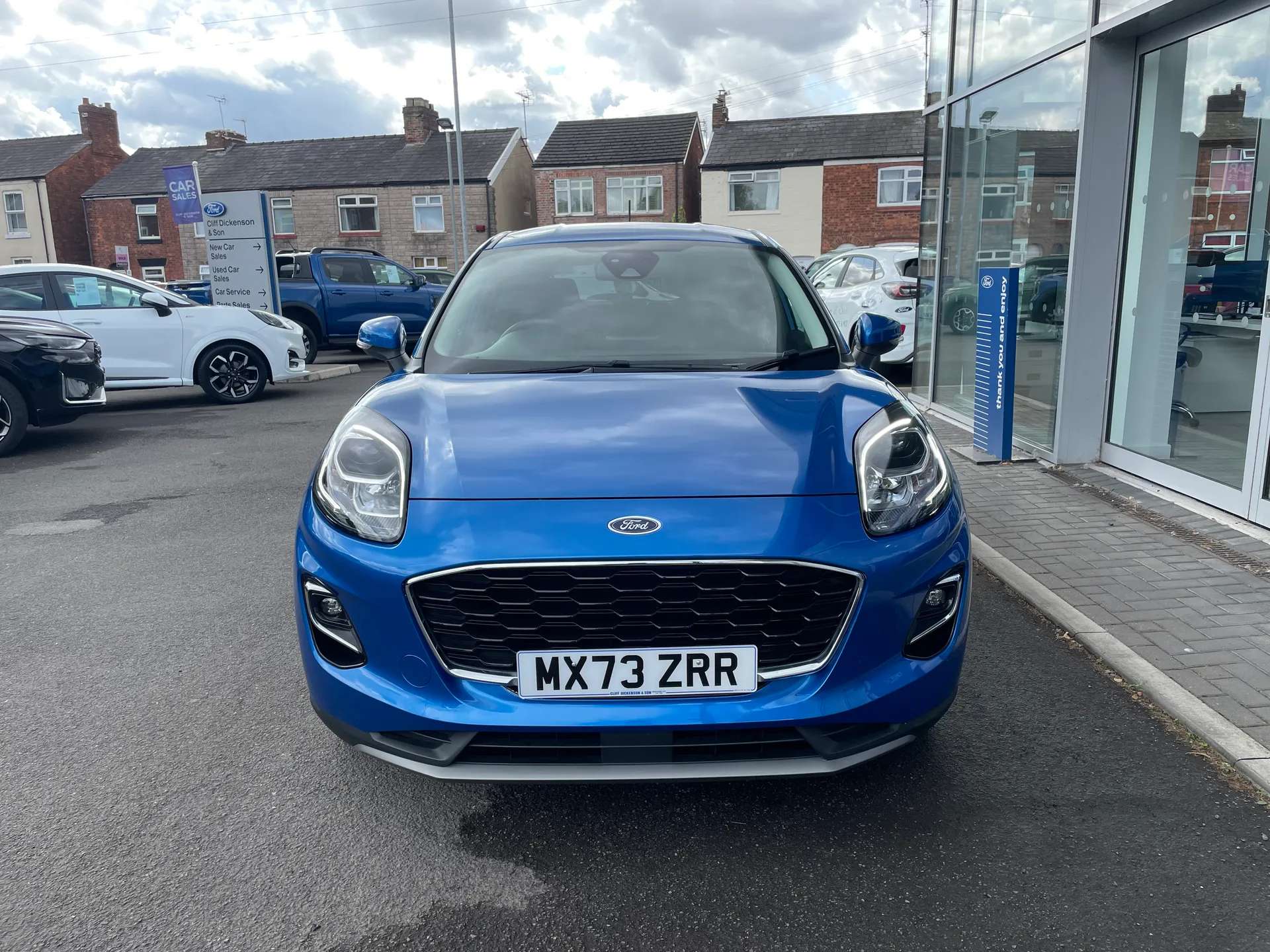 A 2023 FORD PUMA 1.0 EcoBoost Hybrid mHEV Titanium 5dr A 2023 FORD PUMA 1.0 EcoBoost Hybrid mHEV Titanium 5dr