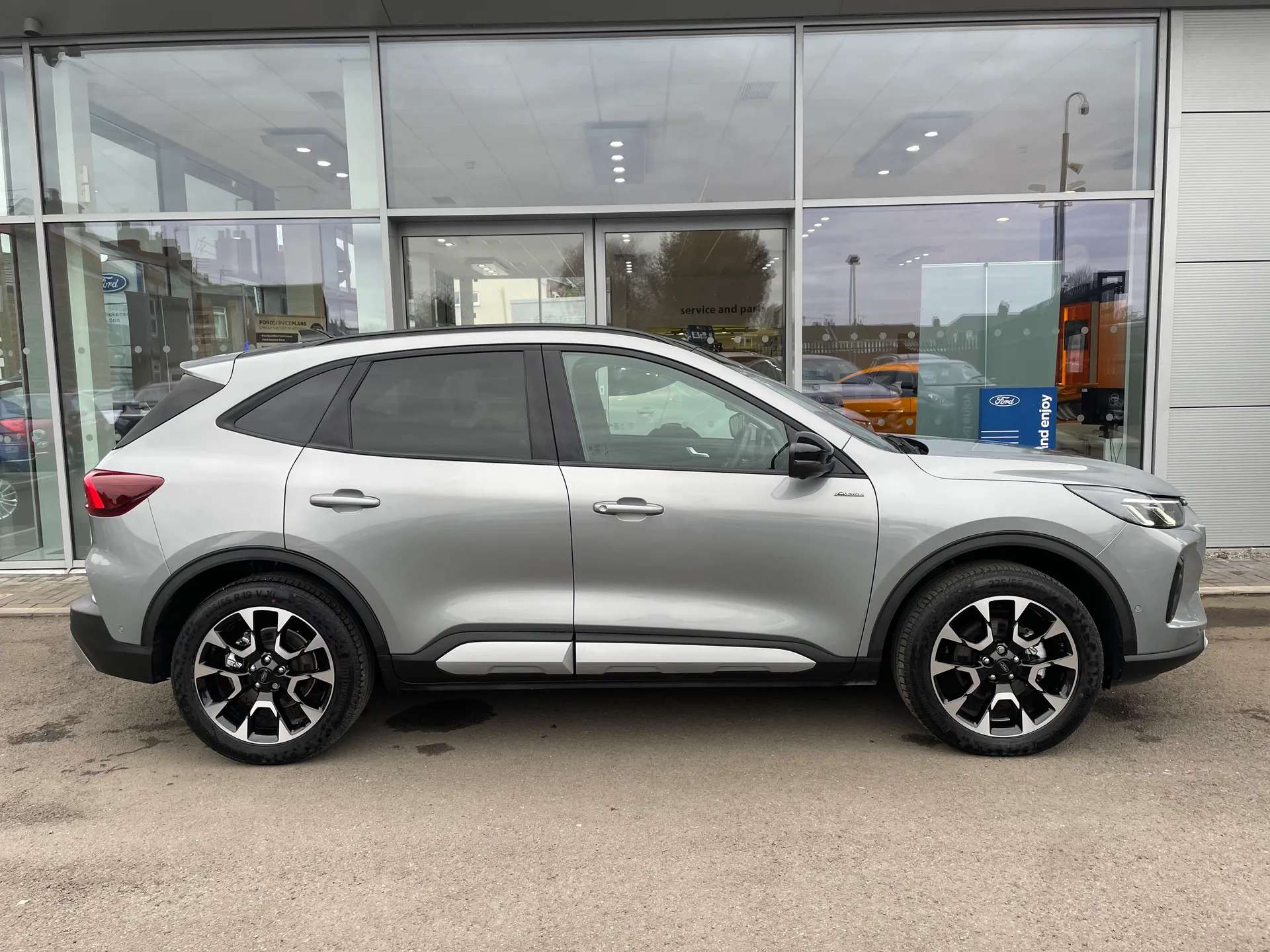 2024 FORD KUGA 2024 FORD KUGA