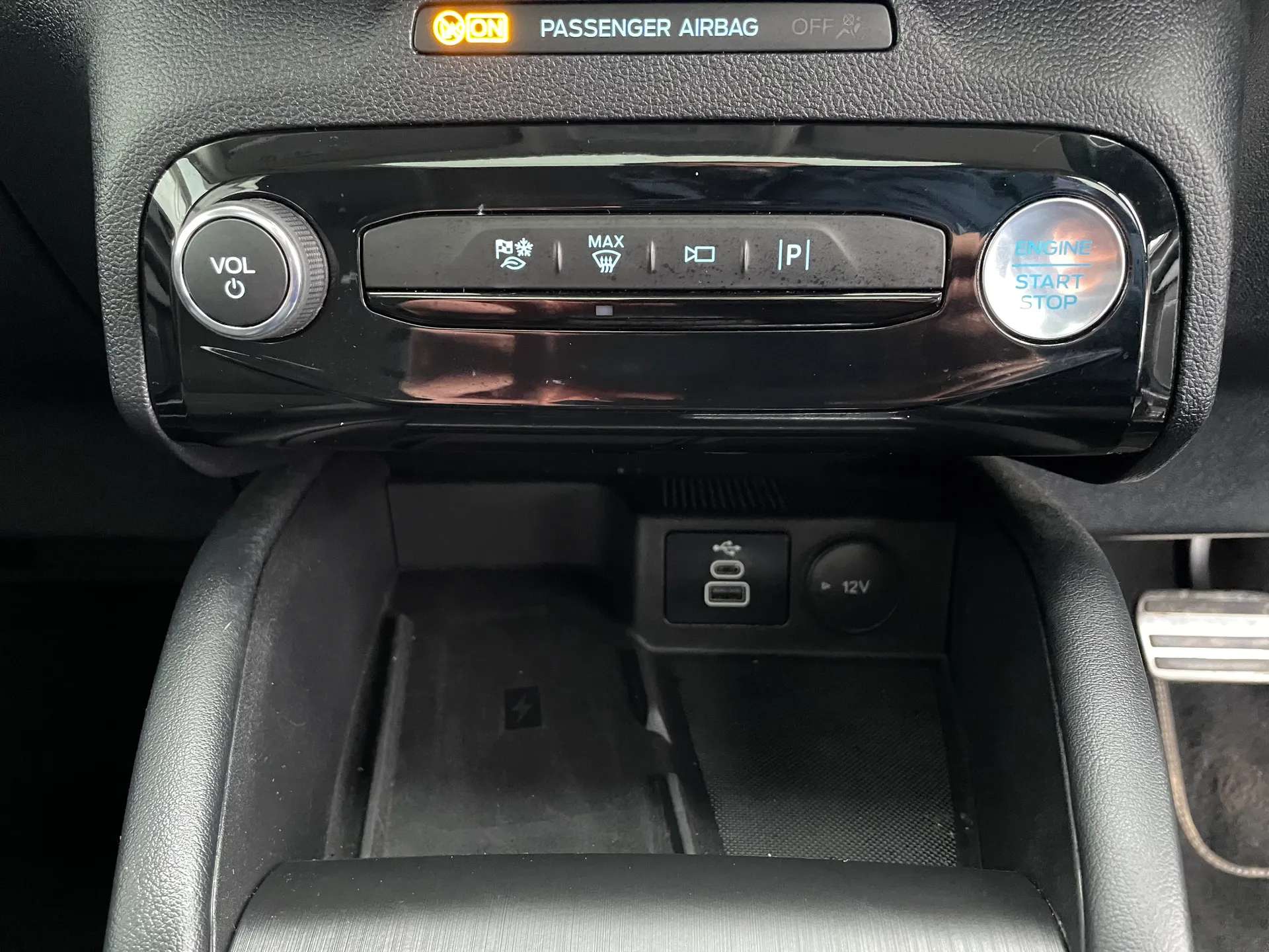 2024 FORD KUGA 2024 FORD KUGA