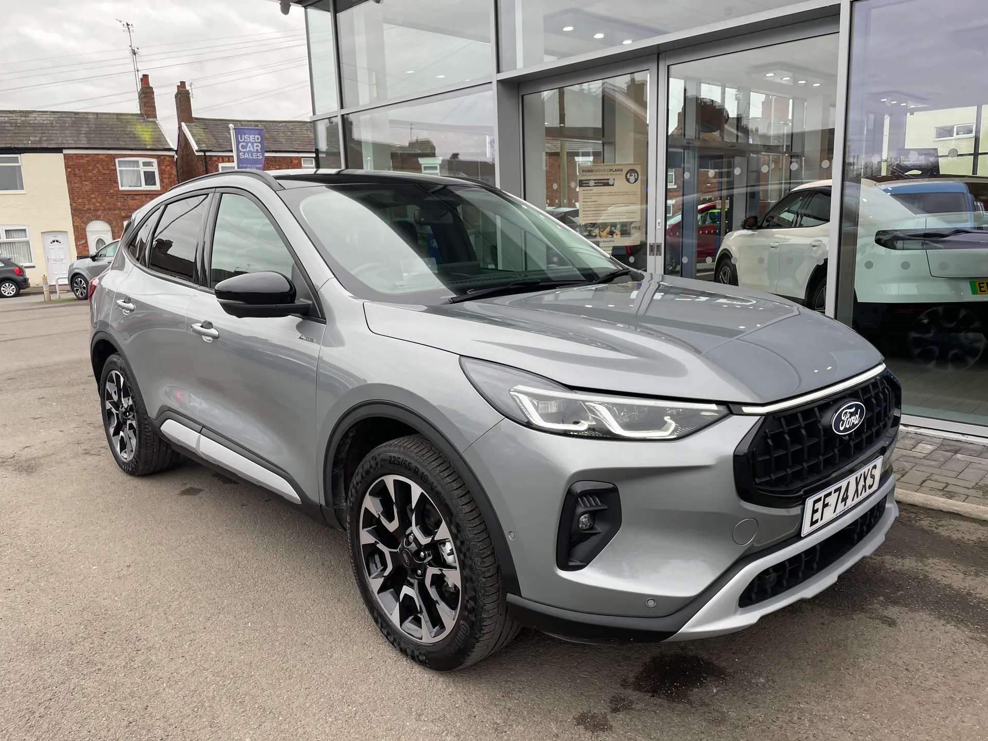 A 2024 FORD KUGA 2.5 FHEV Active 5dr 4WD CVT A 2024 FORD KUGA 2.5 FHEV Active 5dr 4WD CVT