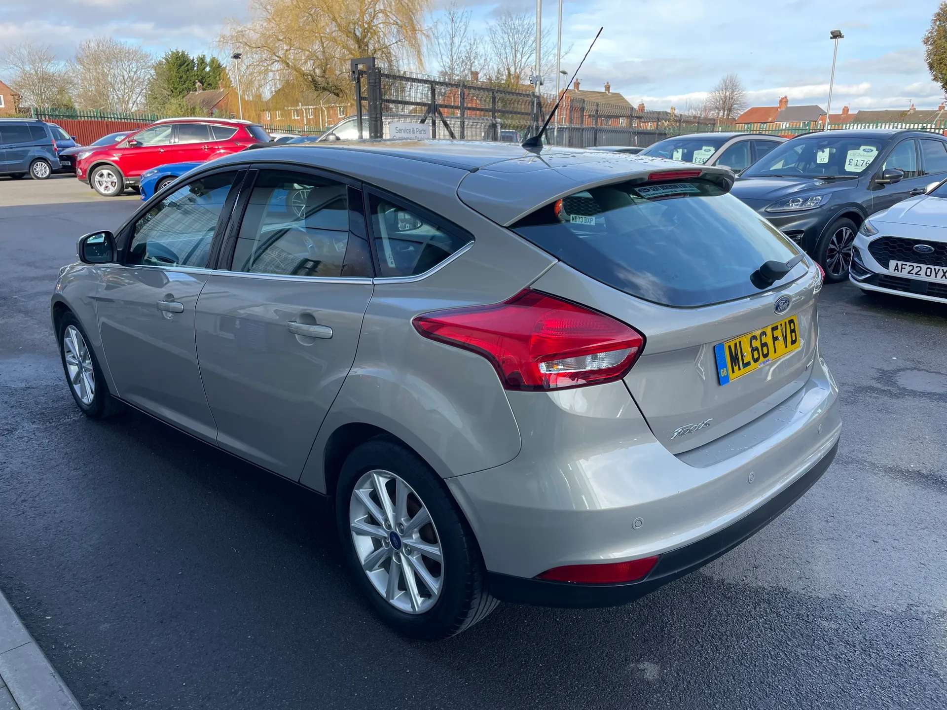 A 2016 FORD FOCUS 1.0 EcoBoost 125 Titanium Navigation 5dr A 2016 FORD FOCUS 1.0 EcoBoost 125 Titanium Navigation 5dr