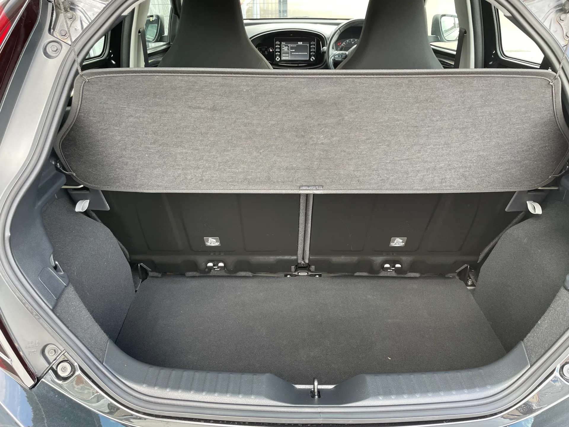 2022 TOYOTA AYGO X 2022 TOYOTA AYGO X