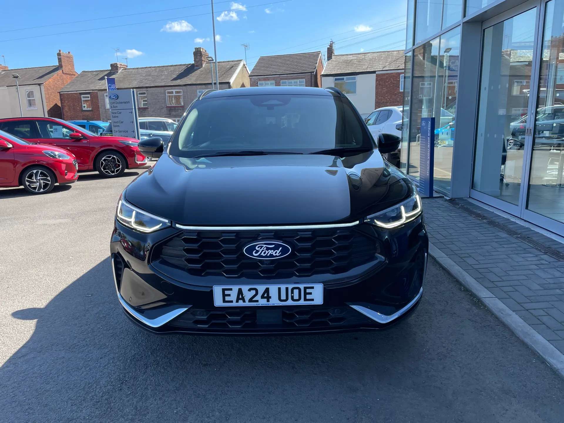 A 2024 FORD KUGA 2.5 FHEV ST-Line X 5dr 4WD CVT A 2024 FORD KUGA 2.5 FHEV ST-Line X 5dr 4WD CVT