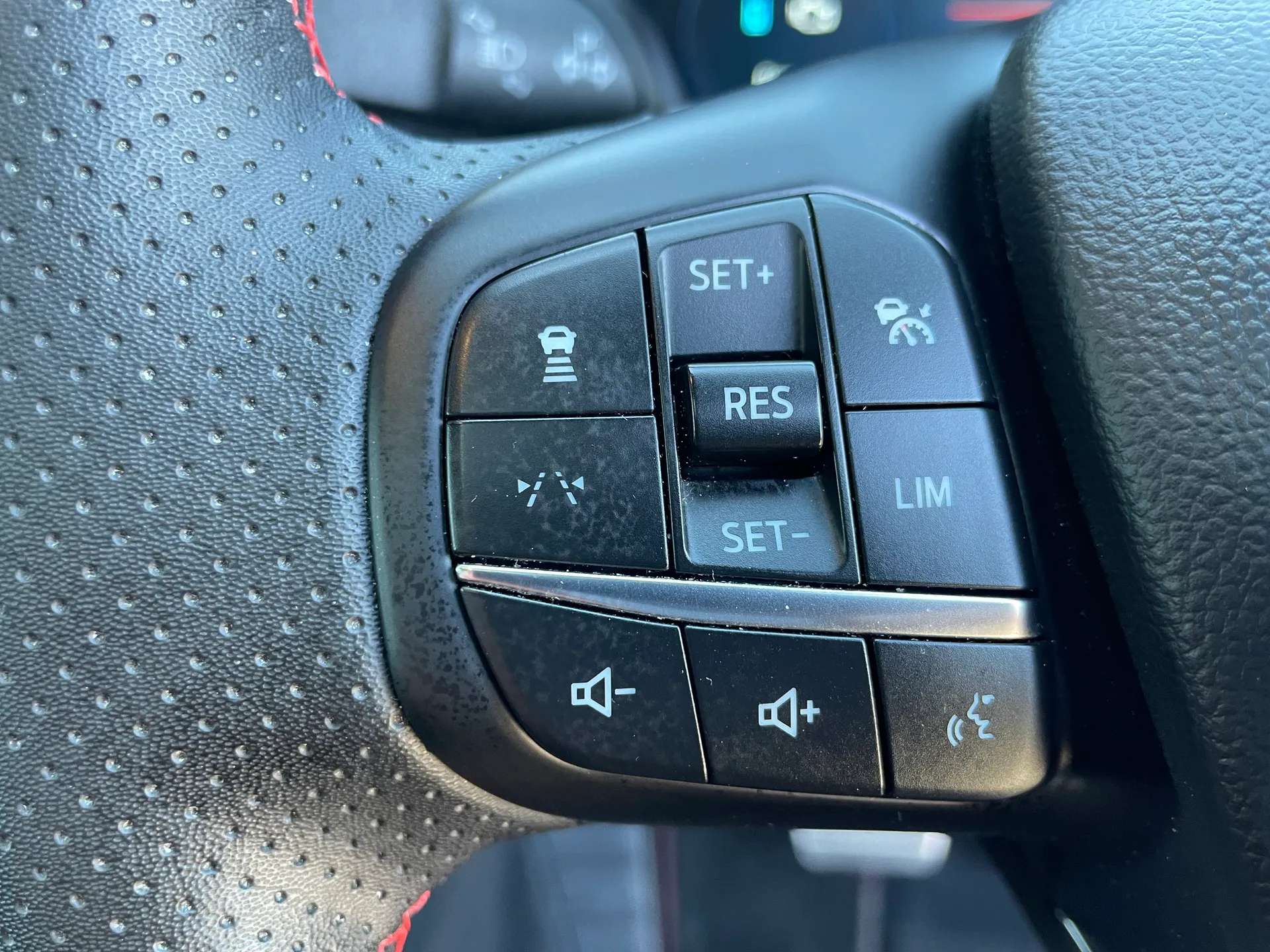 2024 FORD KUGA 2024 FORD KUGA
