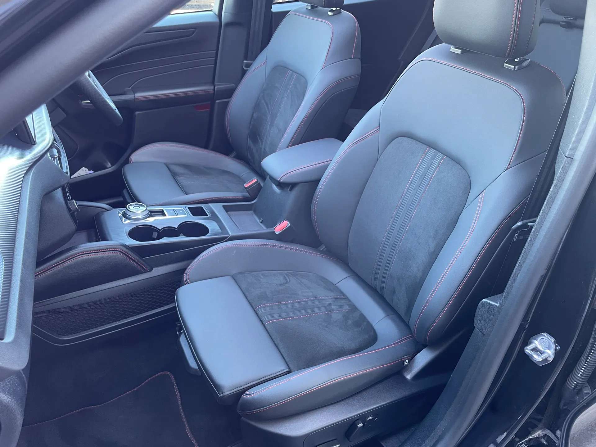 2024 FORD KUGA 2024 FORD KUGA