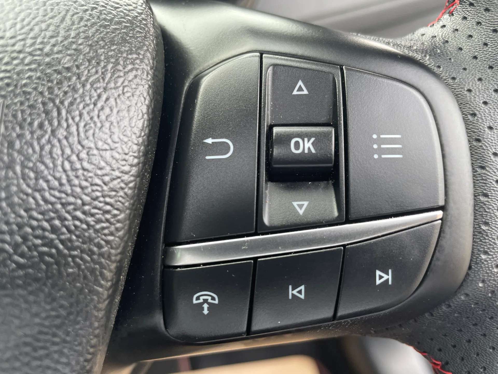 2025 FORD KUGA 2025 FORD KUGA