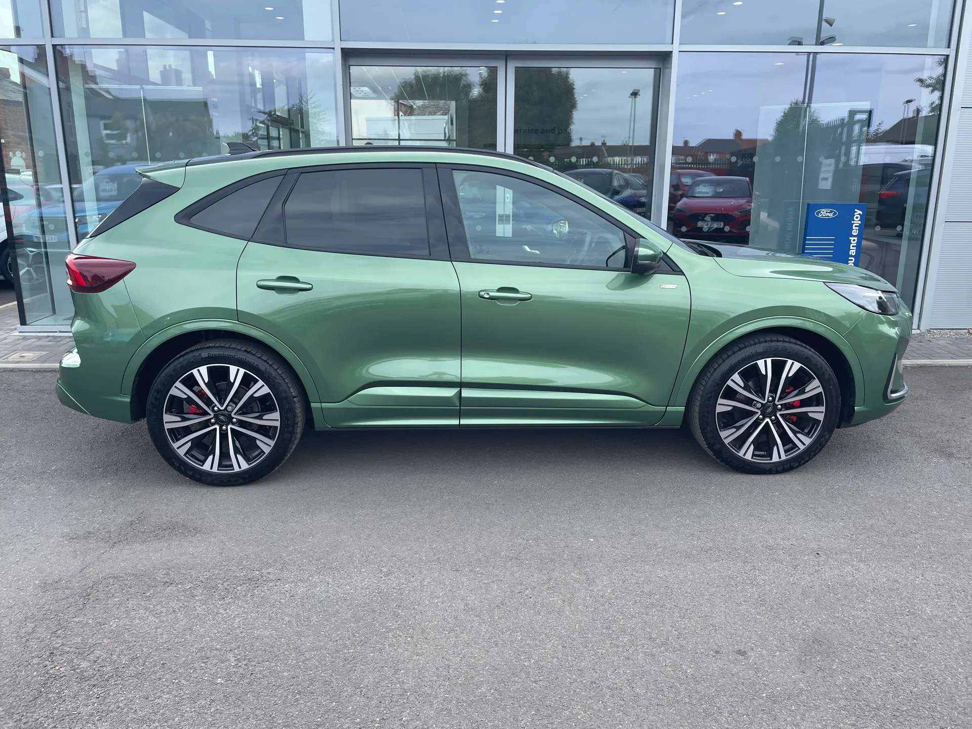 2025 FORD KUGA 2025 FORD KUGA