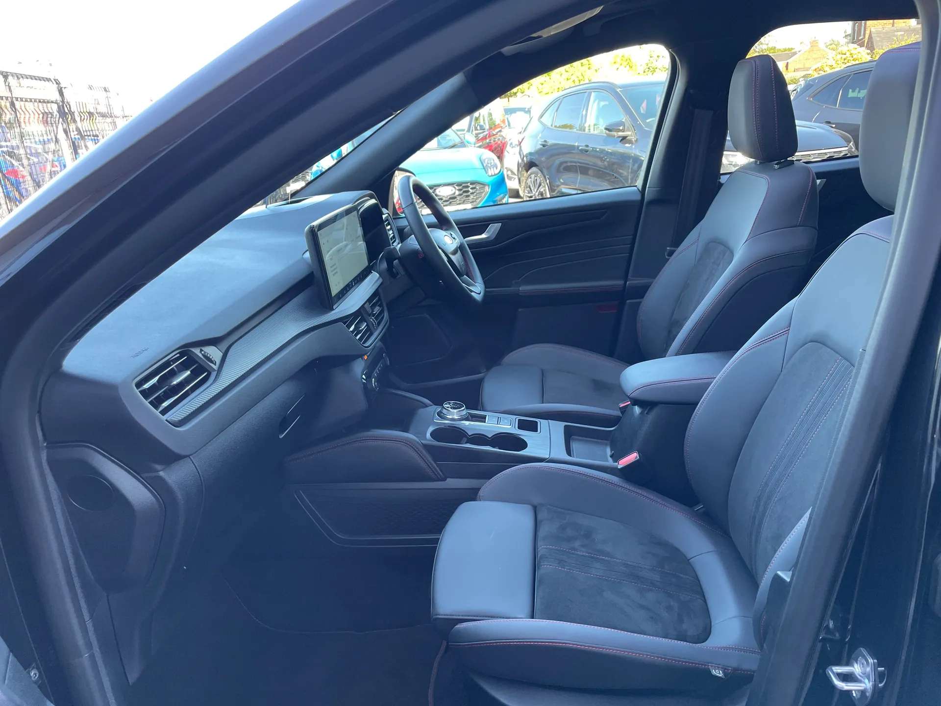 2025 FORD KUGA 2025 FORD KUGA