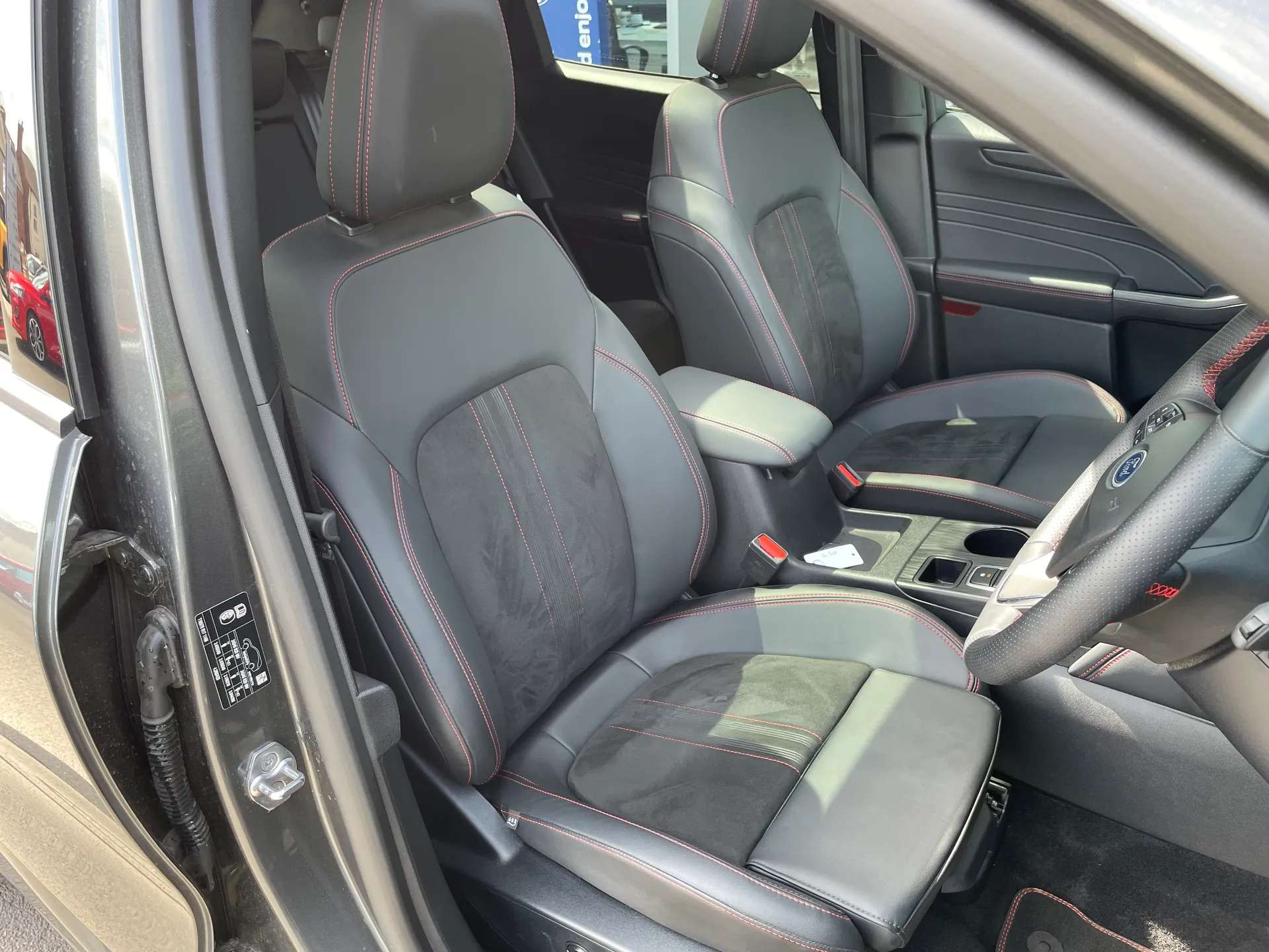 2025 FORD KUGA 2025 FORD KUGA