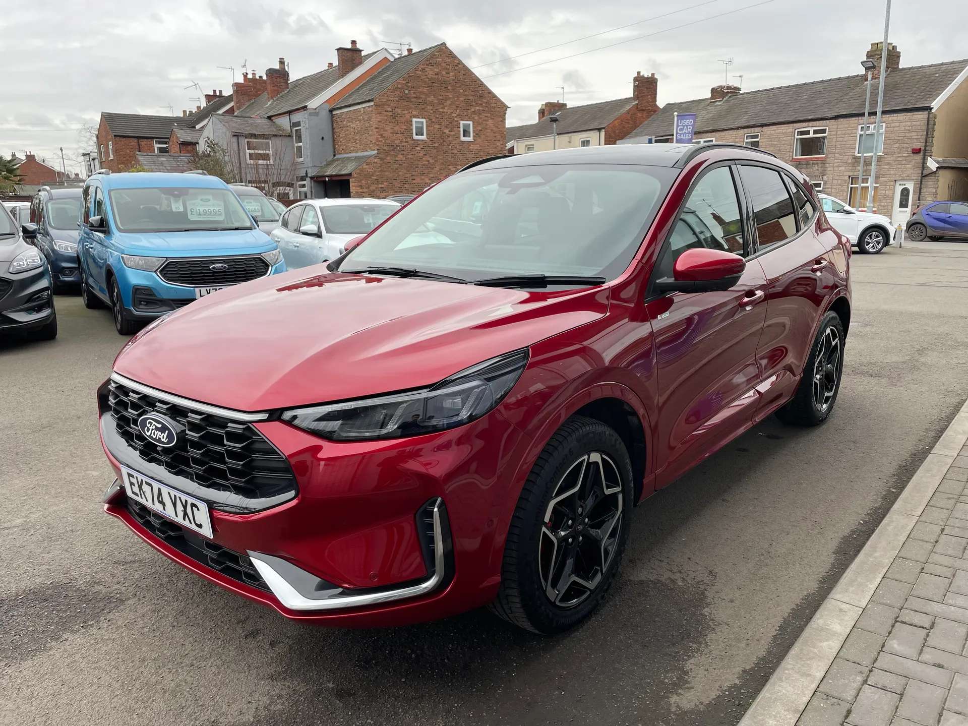 A 2024 FORD KUGA 2.5 FHEV ST-Line X 5dr 4WD CVT A 2024 FORD KUGA 2.5 FHEV ST-Line X 5dr 4WD CVT