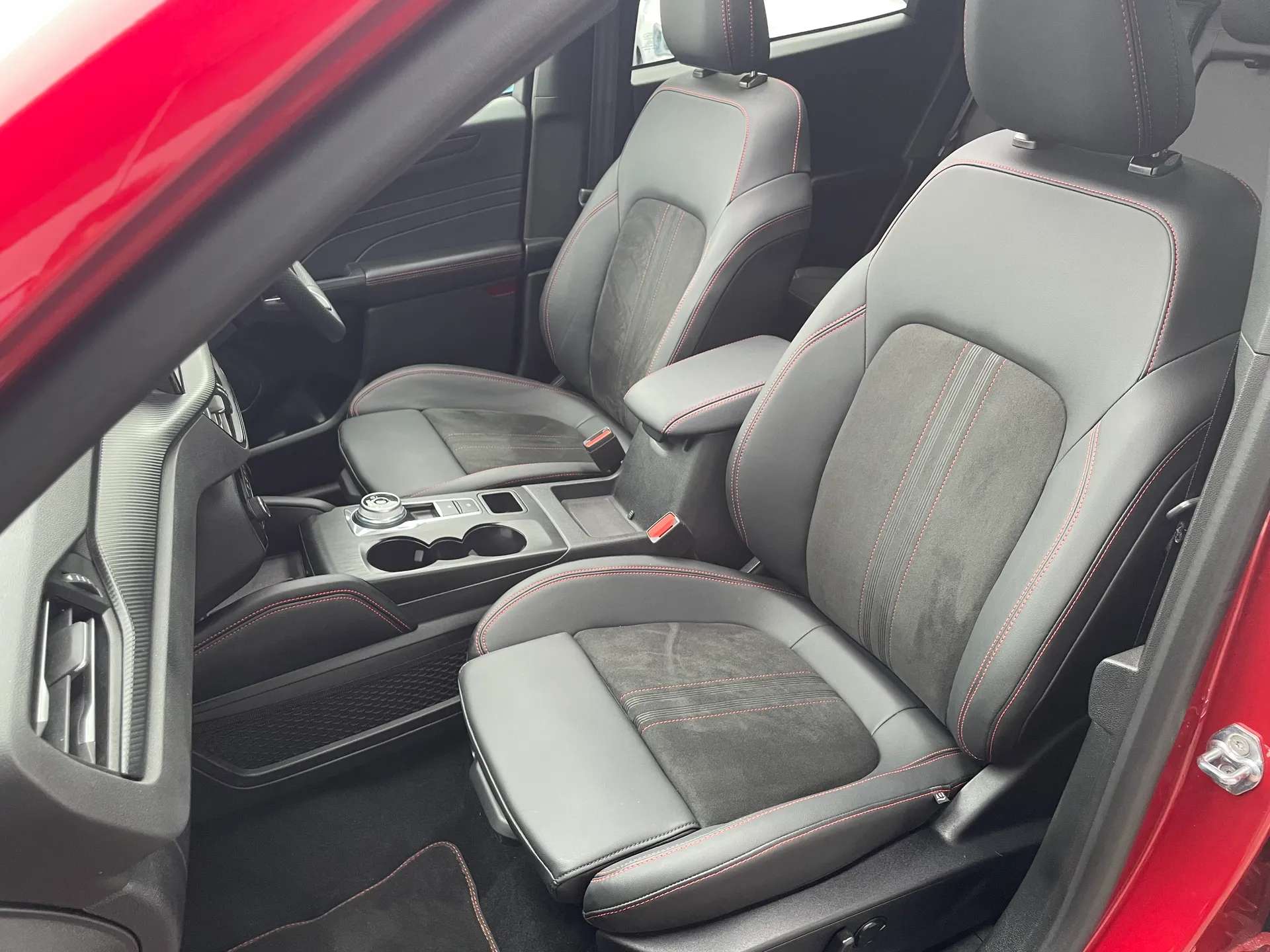 2024 FORD KUGA 2024 FORD KUGA