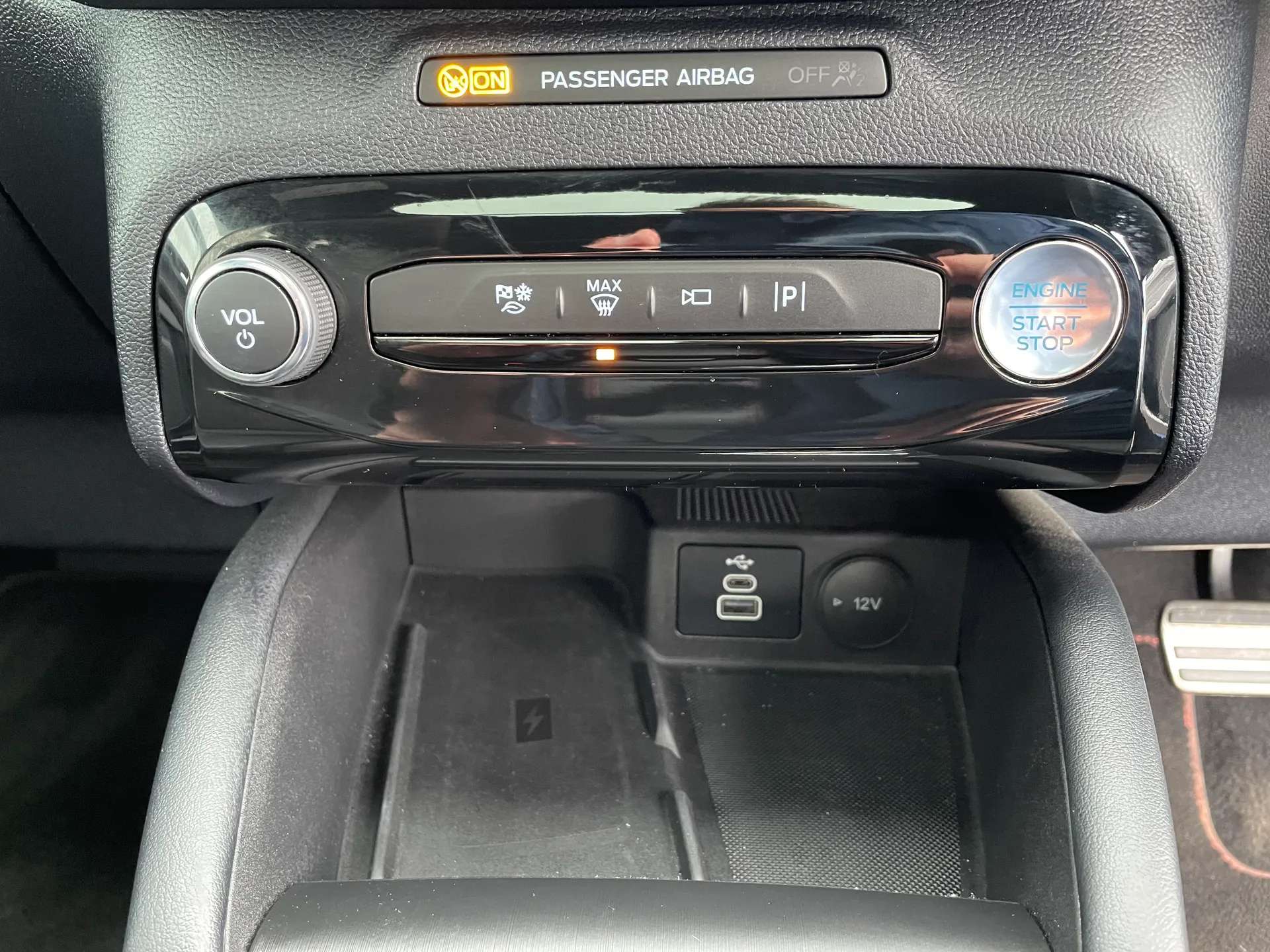 2024 FORD KUGA 2024 FORD KUGA