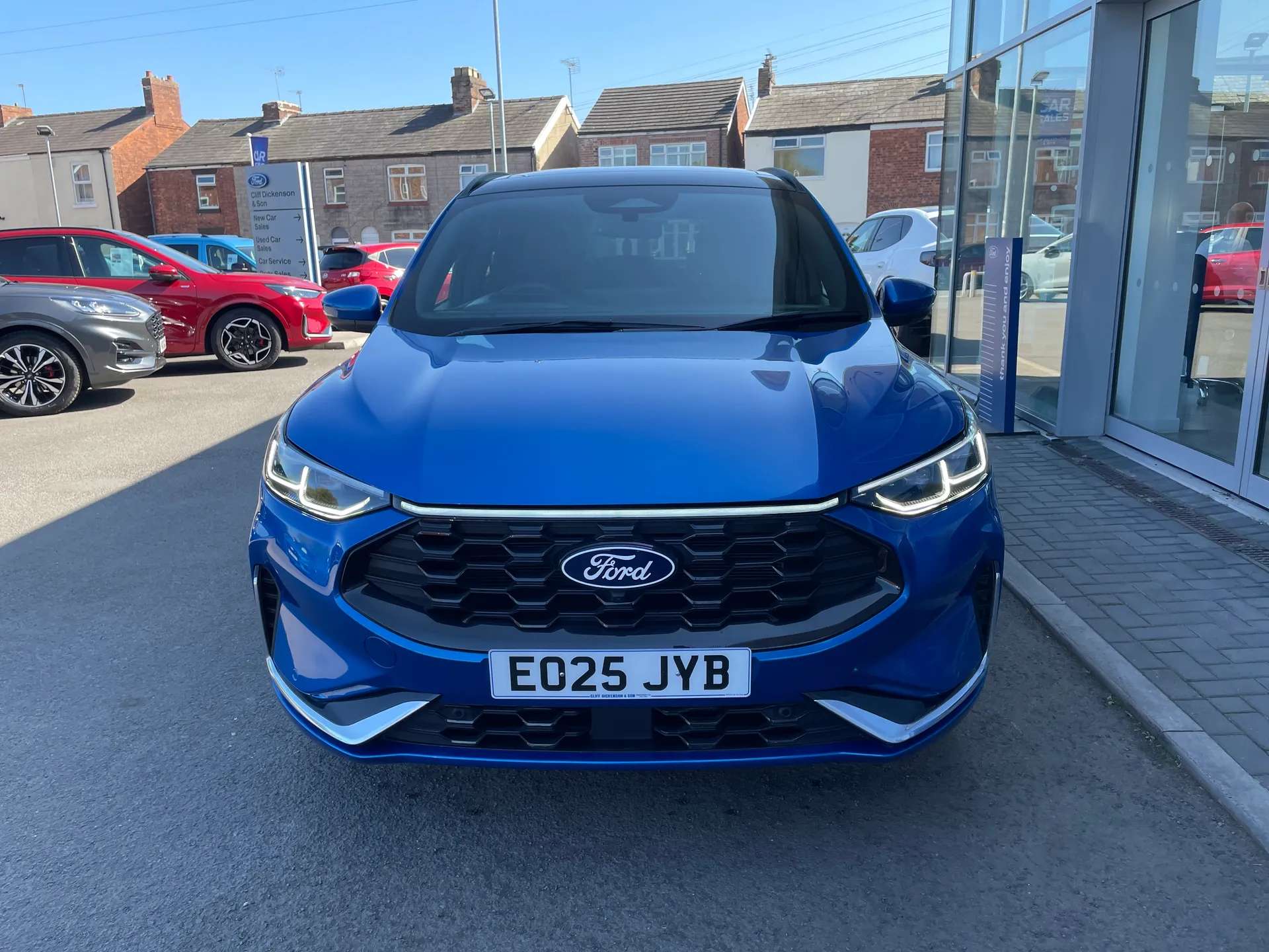 A 2025 FORD KUGA 2.5 FHEV ST-Line X 5dr 4WD CVT A 2025 FORD KUGA 2.5 FHEV ST-Line X 5dr 4WD CVT