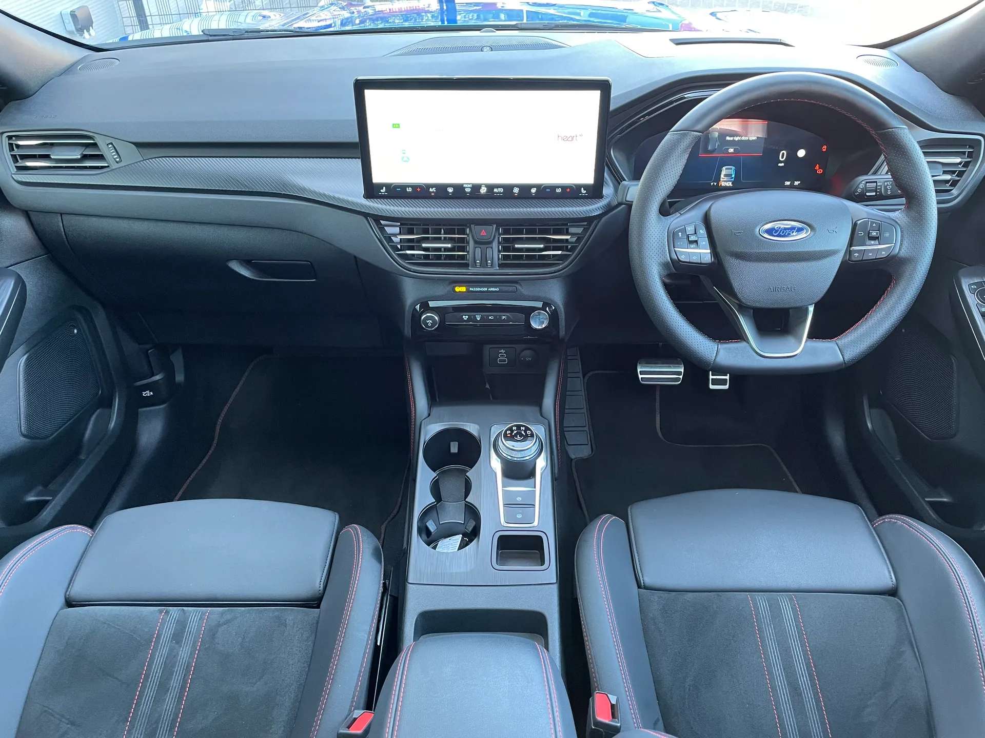 2025 FORD KUGA 2025 FORD KUGA