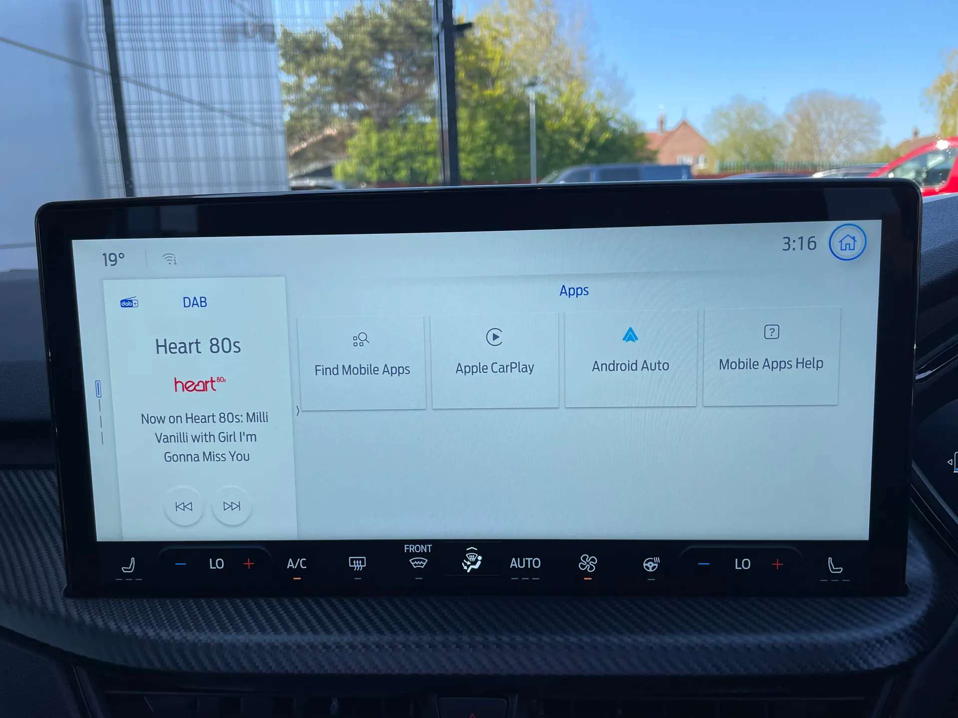 2025 FORD KUGA 2025 FORD KUGA