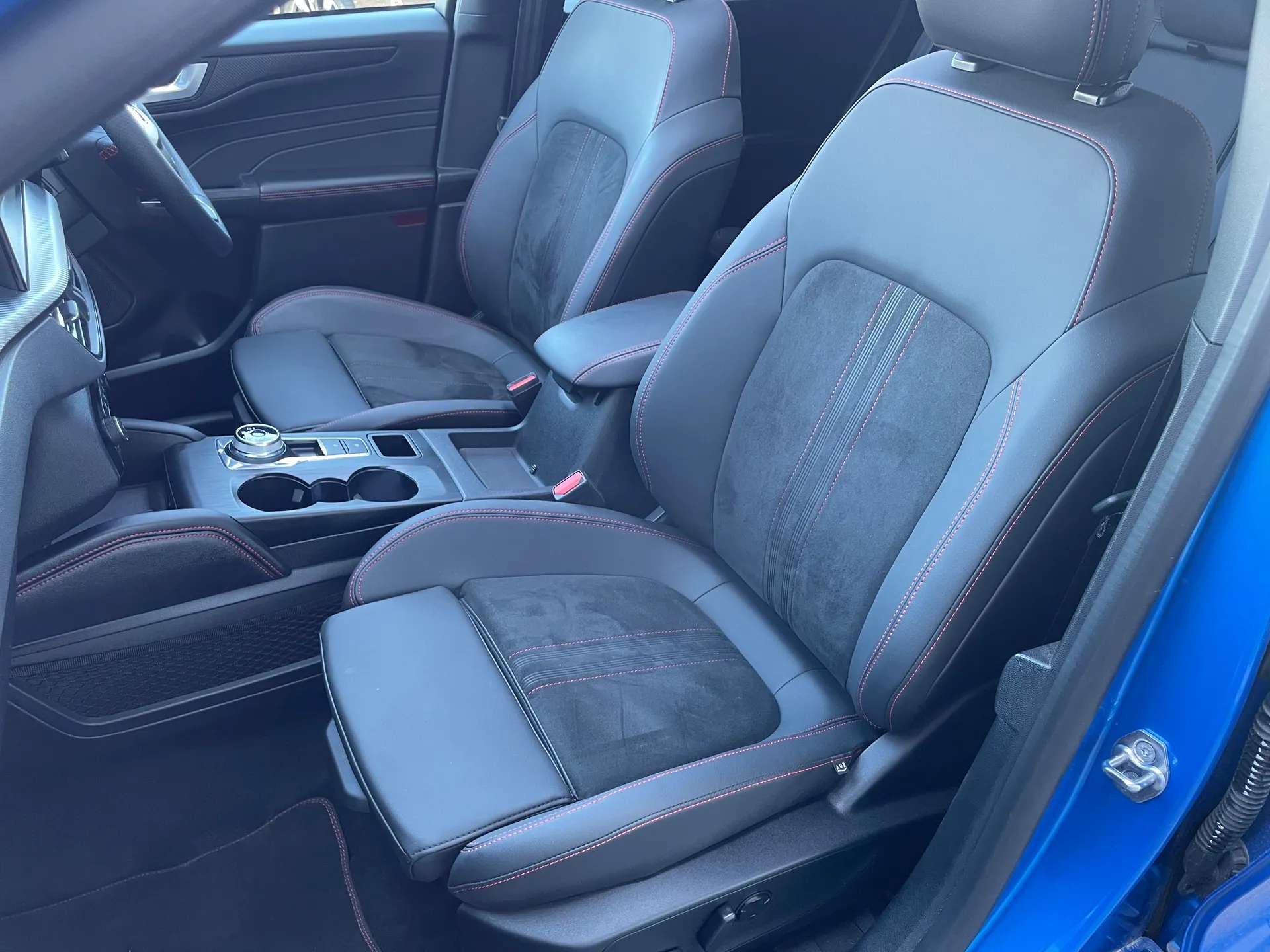 2025 FORD KUGA 2025 FORD KUGA
