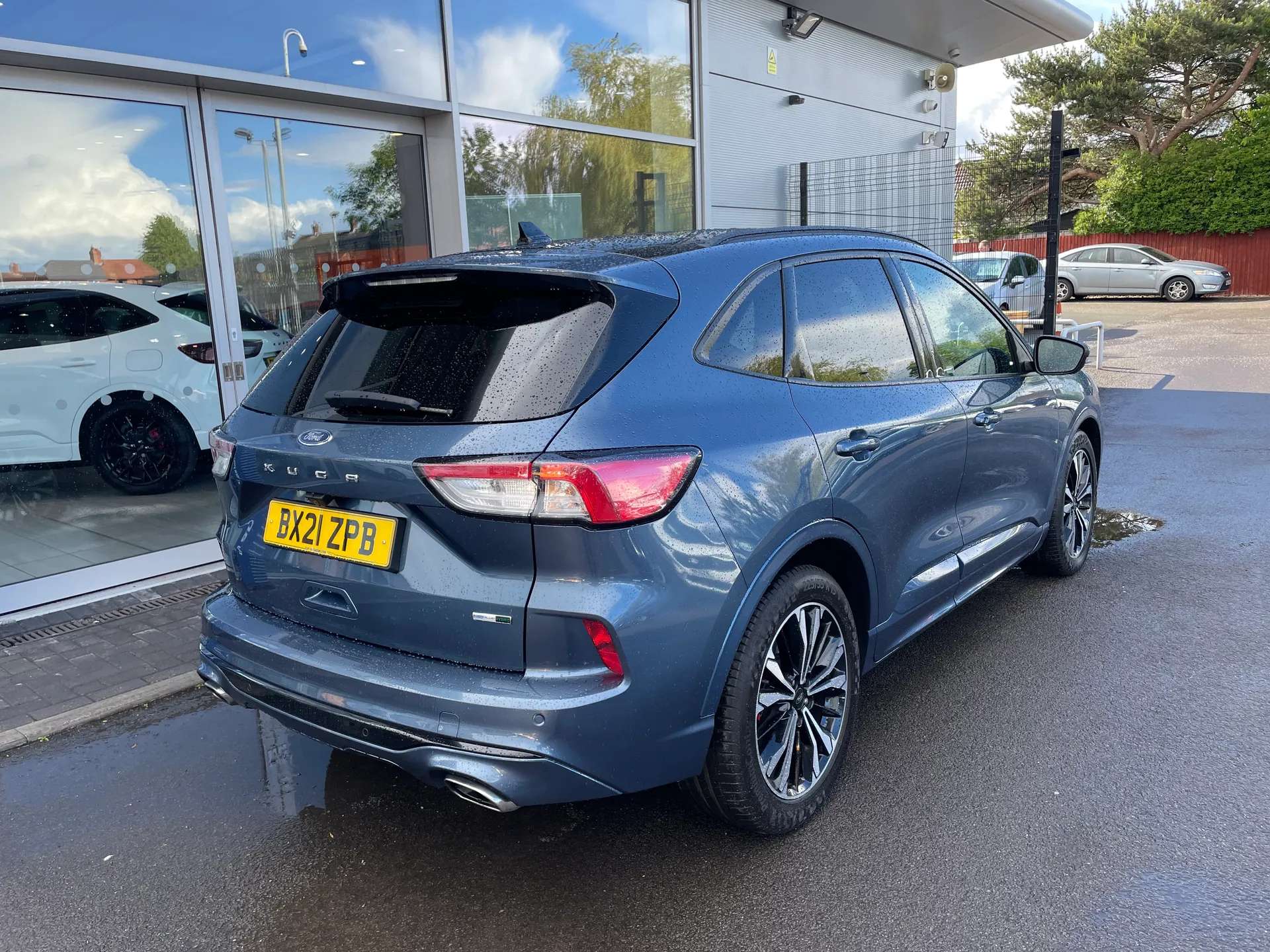 2021 FORD KUGA 2021 FORD KUGA